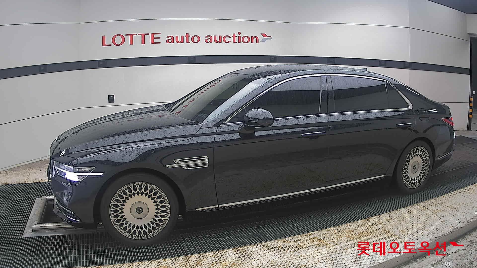 2020 - genesis g90