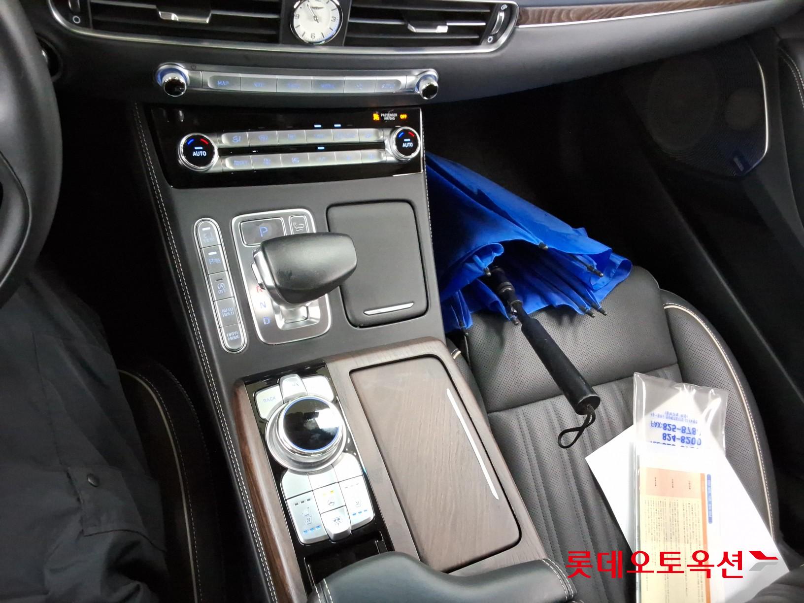 2020 - genesis g90