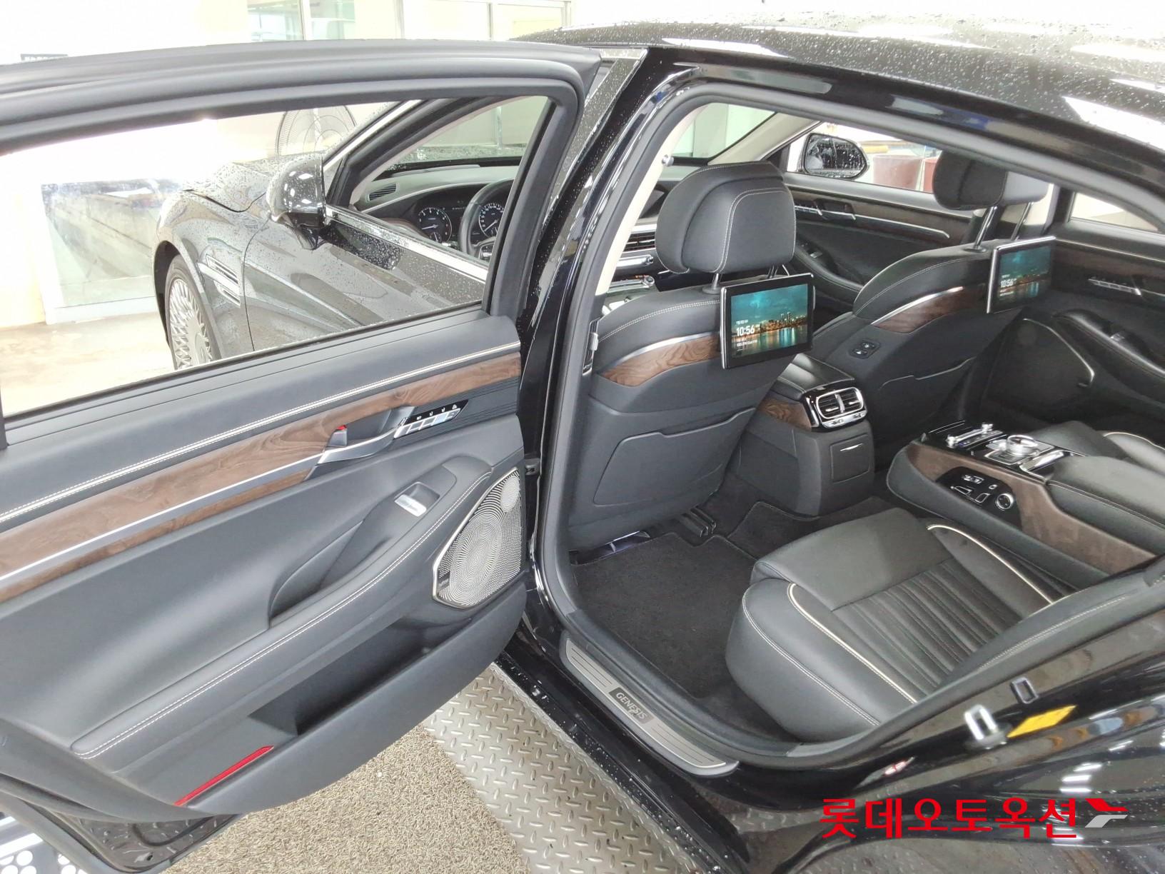 2020 - genesis g90