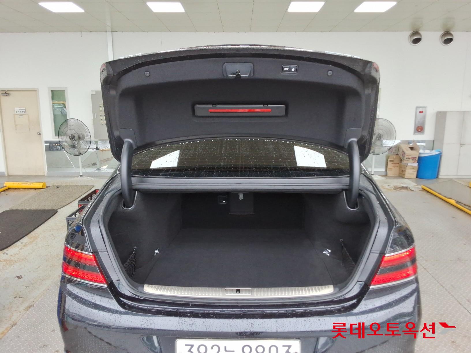 2020 - genesis g90