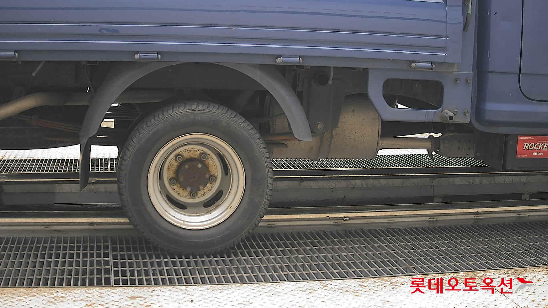 2011 - hyundai porter