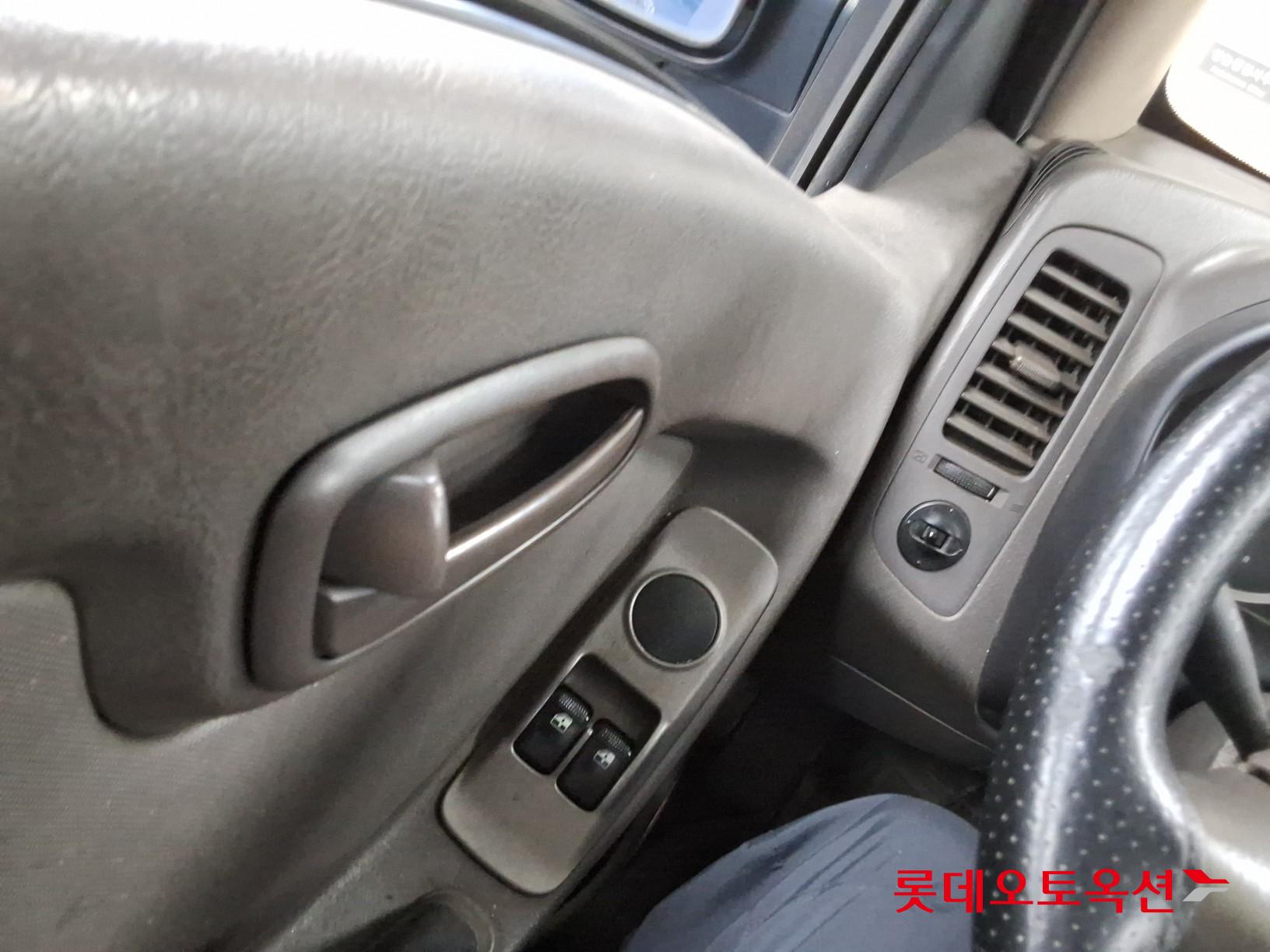 2011 - hyundai porter