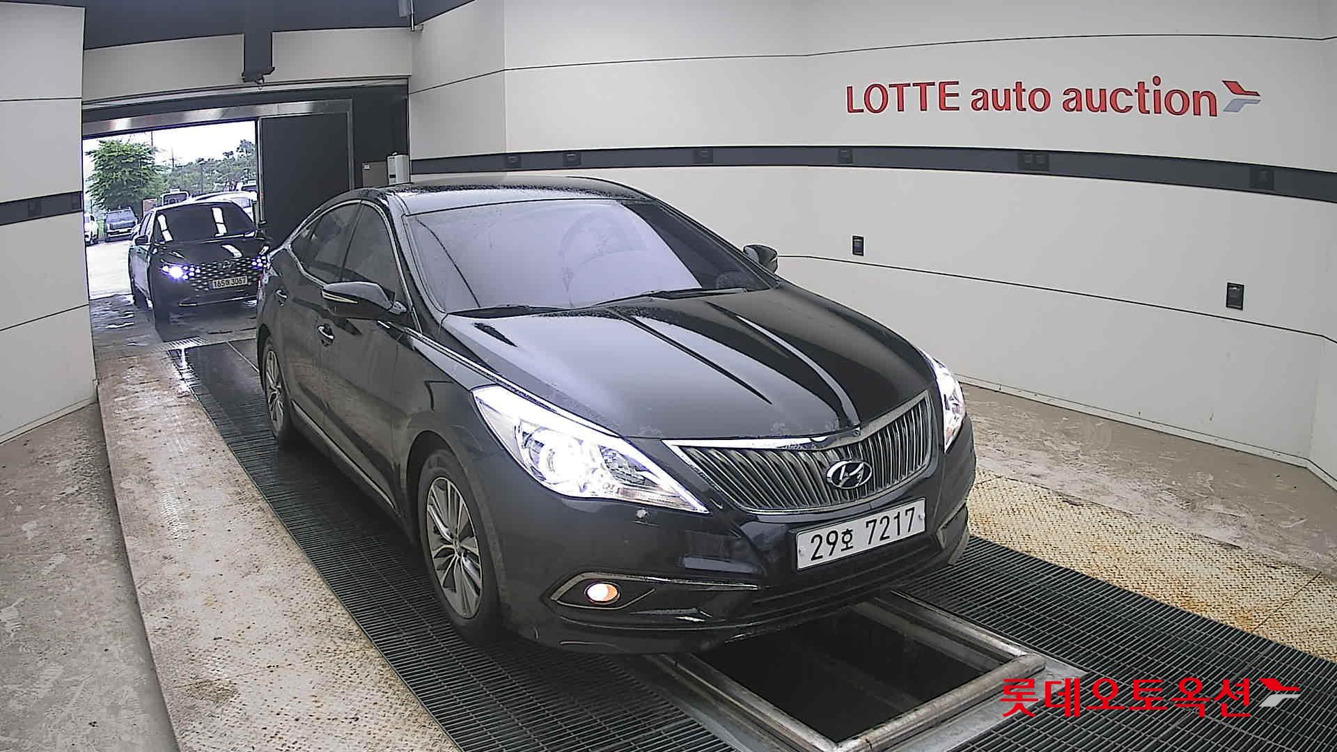 2016 - hyundai grandeur
