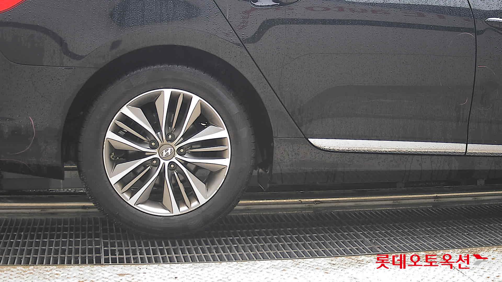 2016 - hyundai grandeur