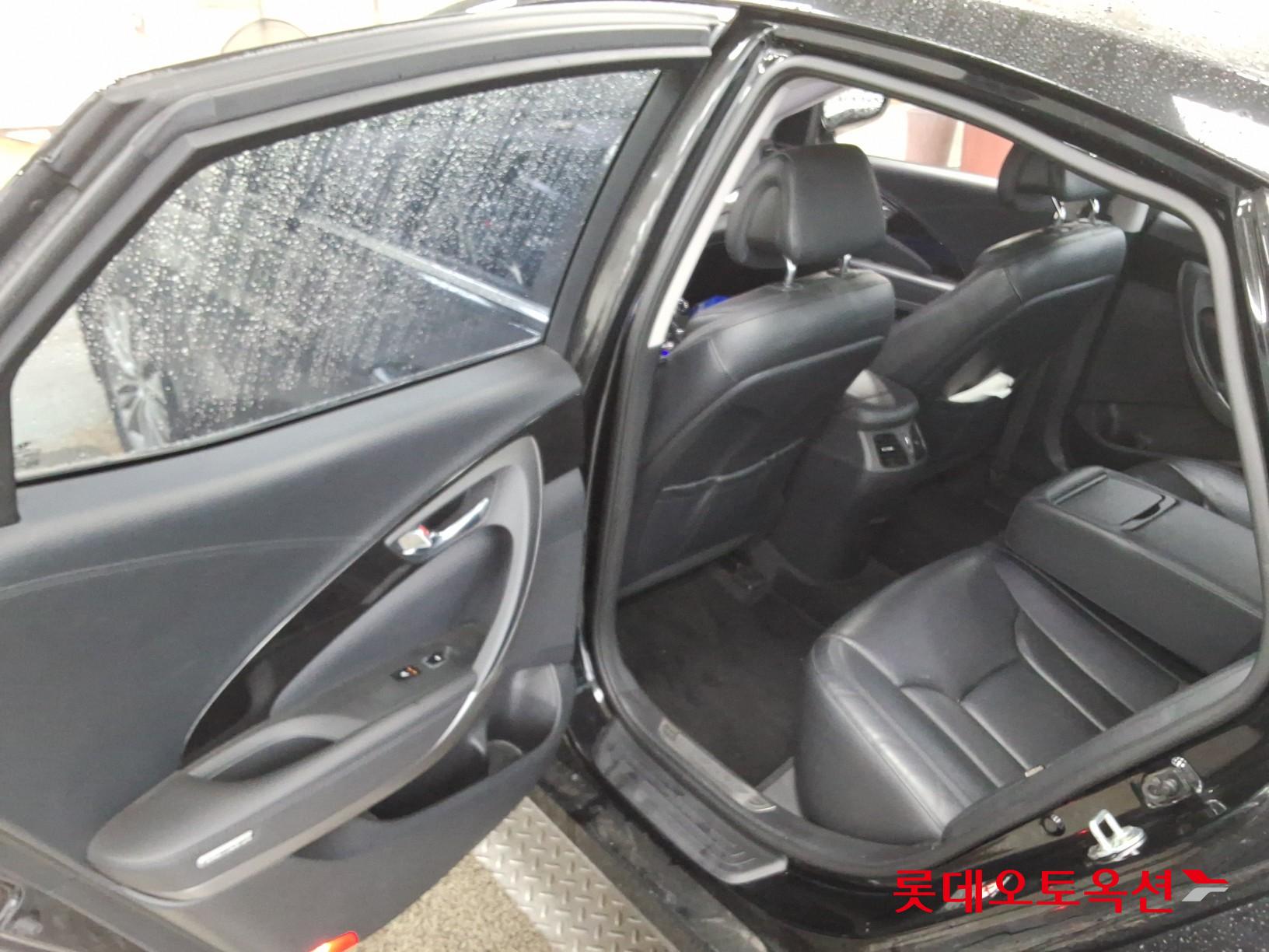 2016 - hyundai grandeur