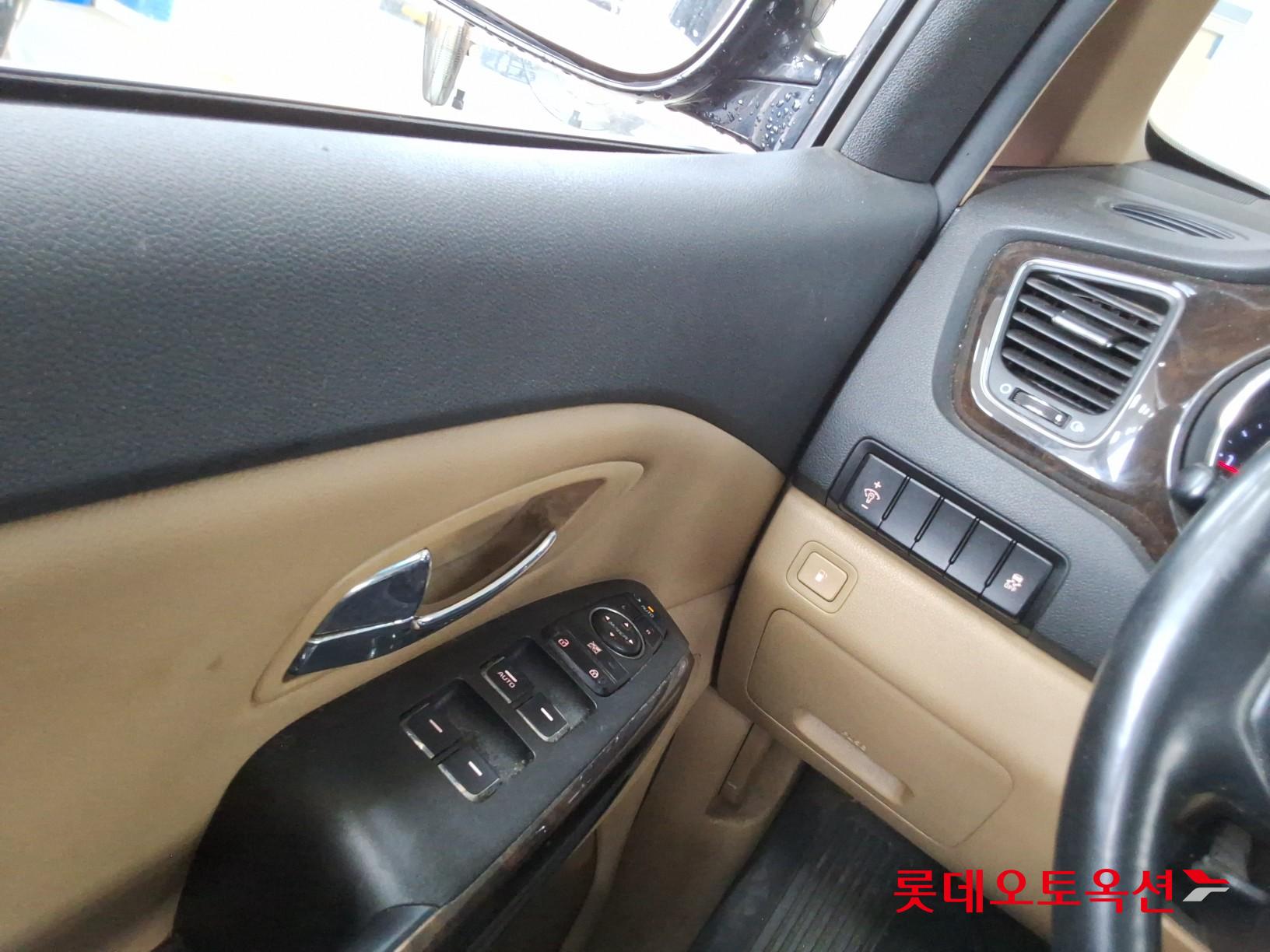2020 - kia carnival