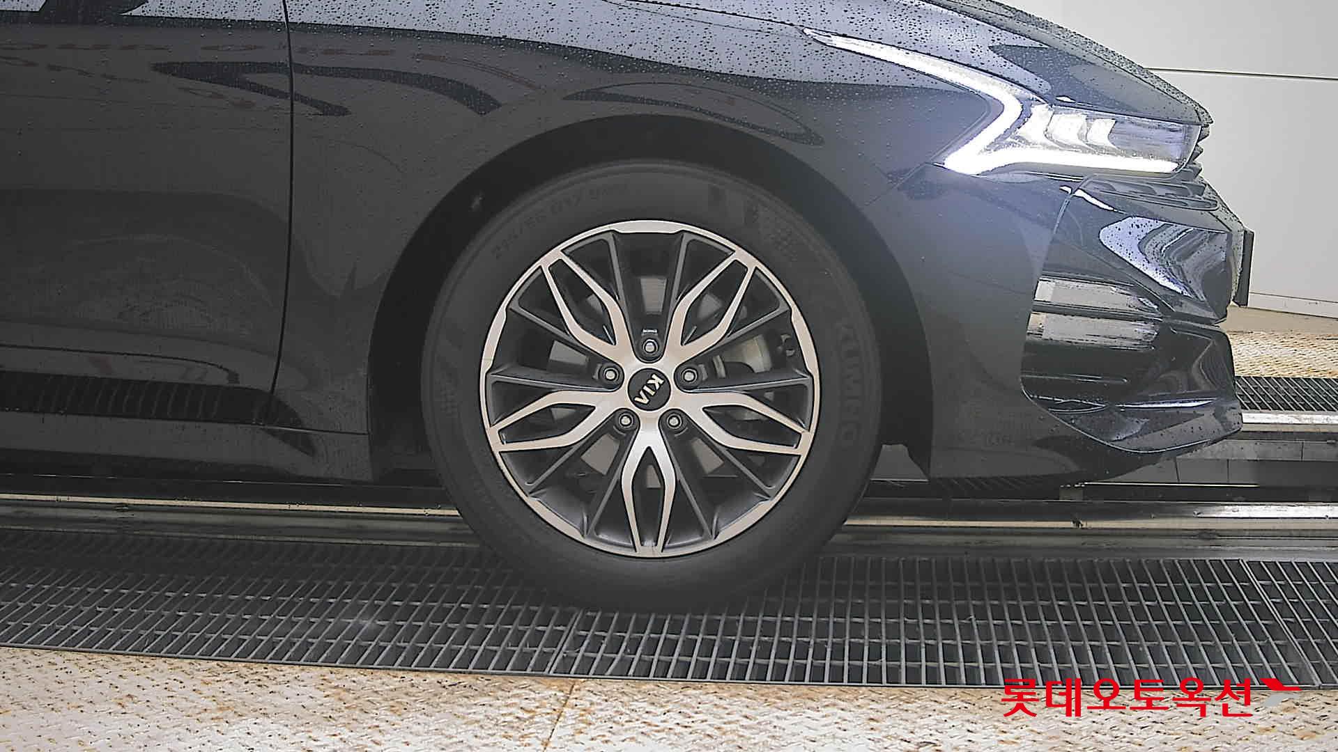 2021 - kia k5
