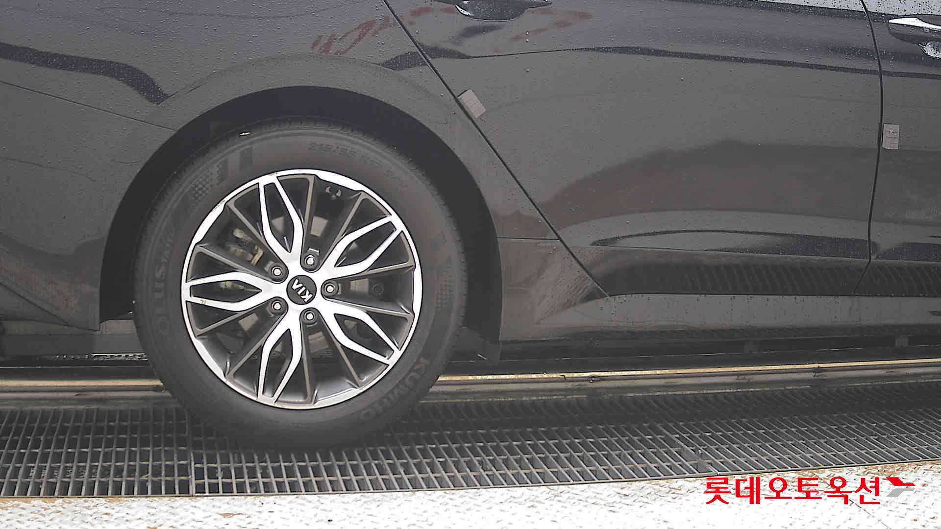 2021 - kia k5