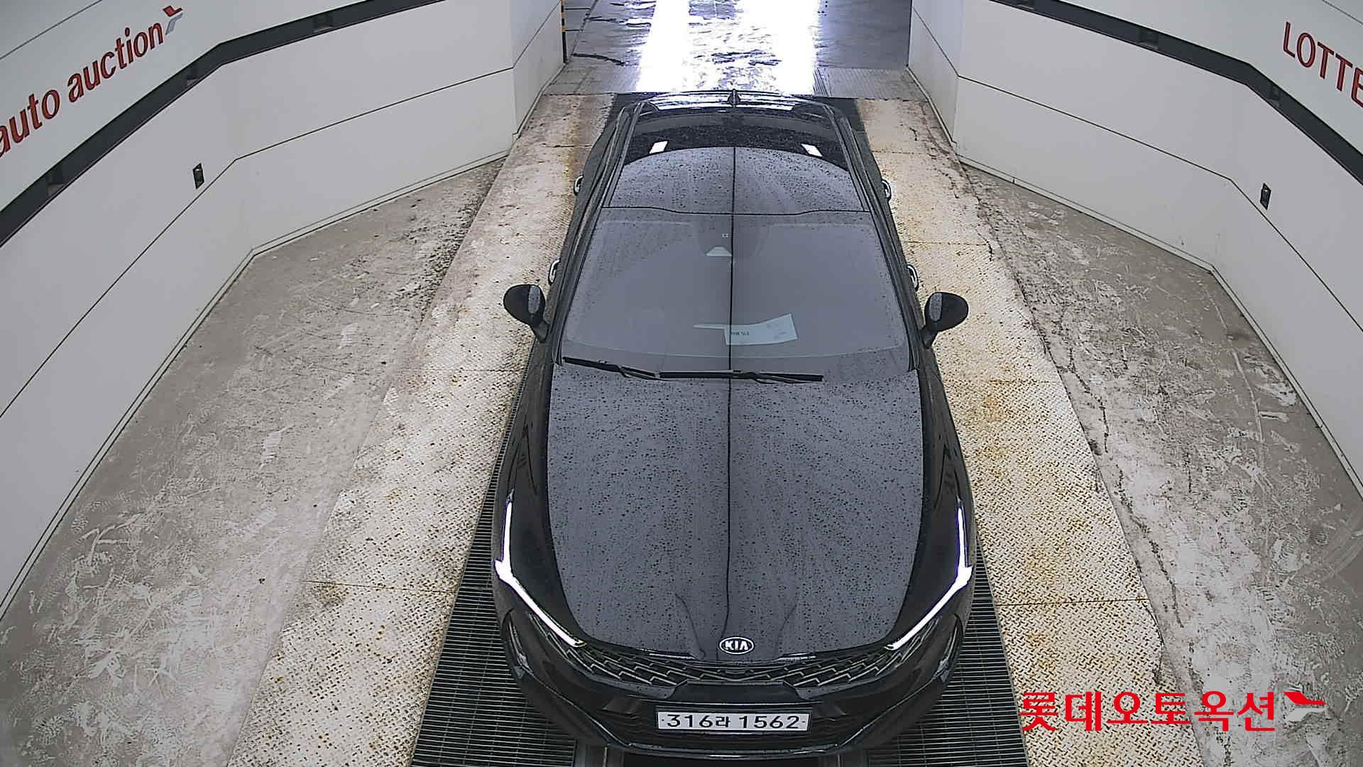 2021 - kia k5
