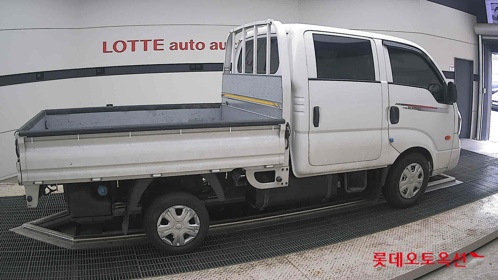 2022 - kia bongo