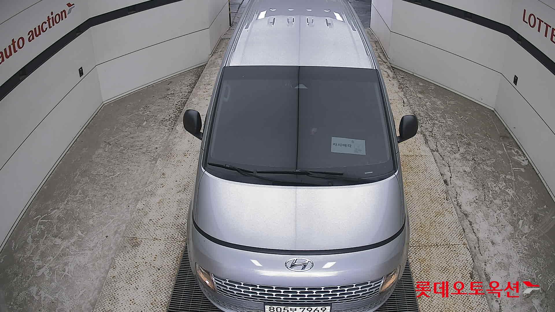 2022 - hyundai staria