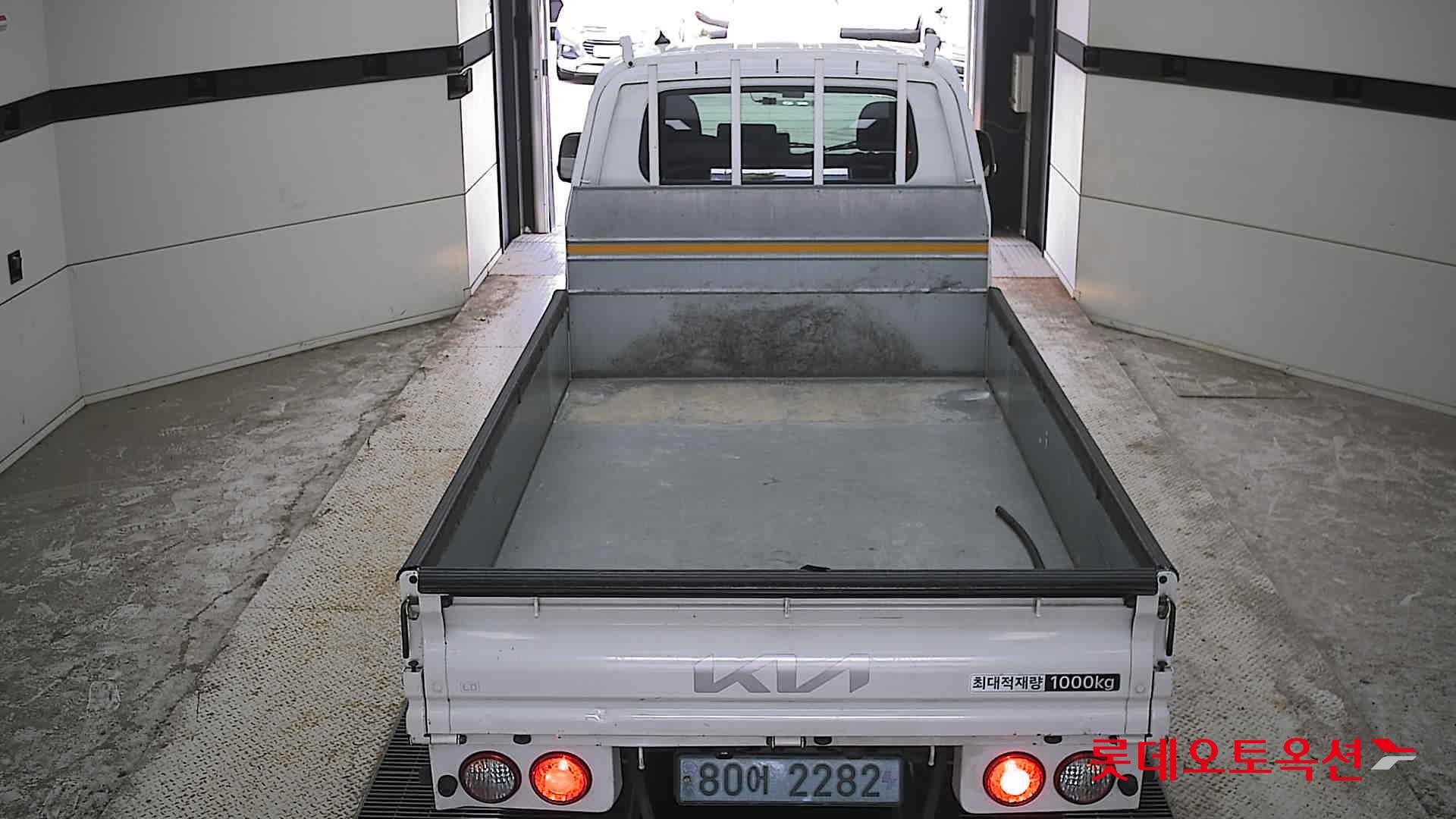 2023 - kia bongo