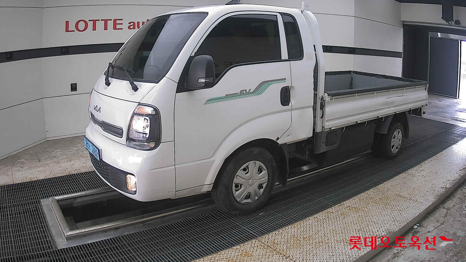 2023 - kia bongo
