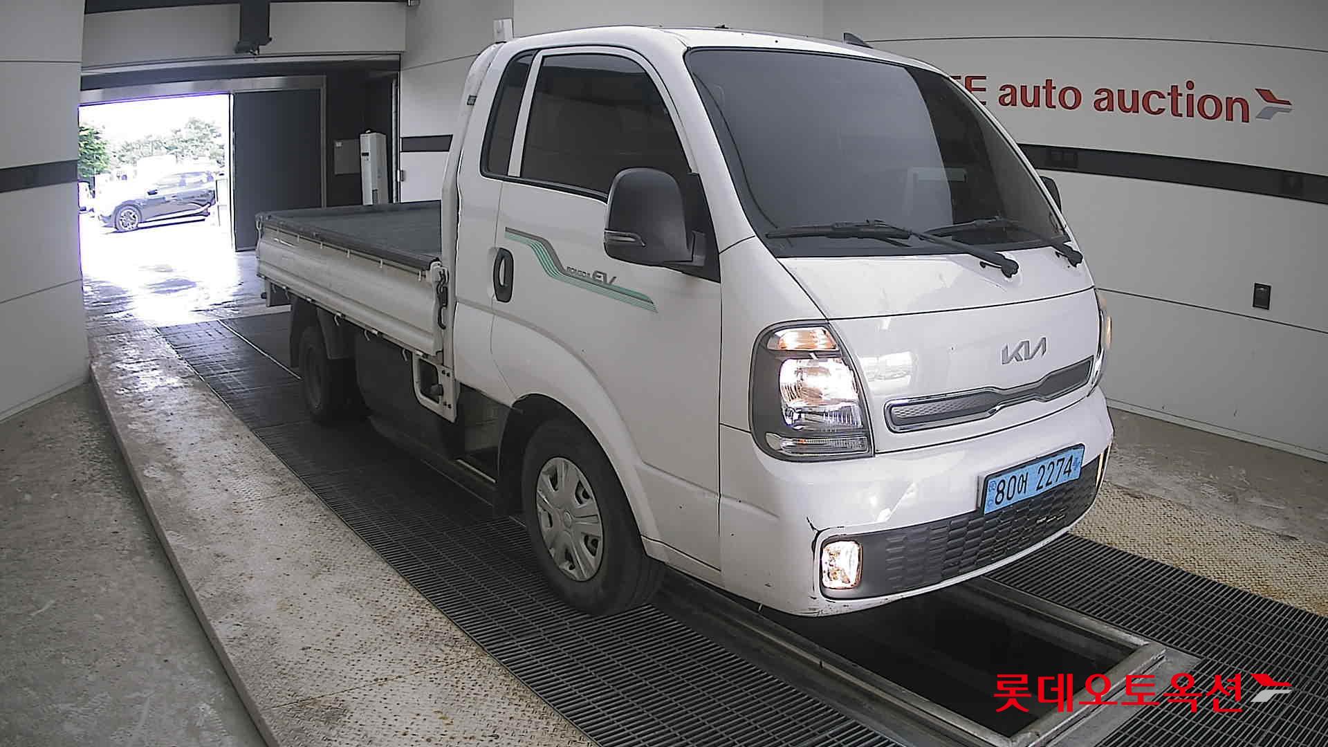 2023 - kia bongo