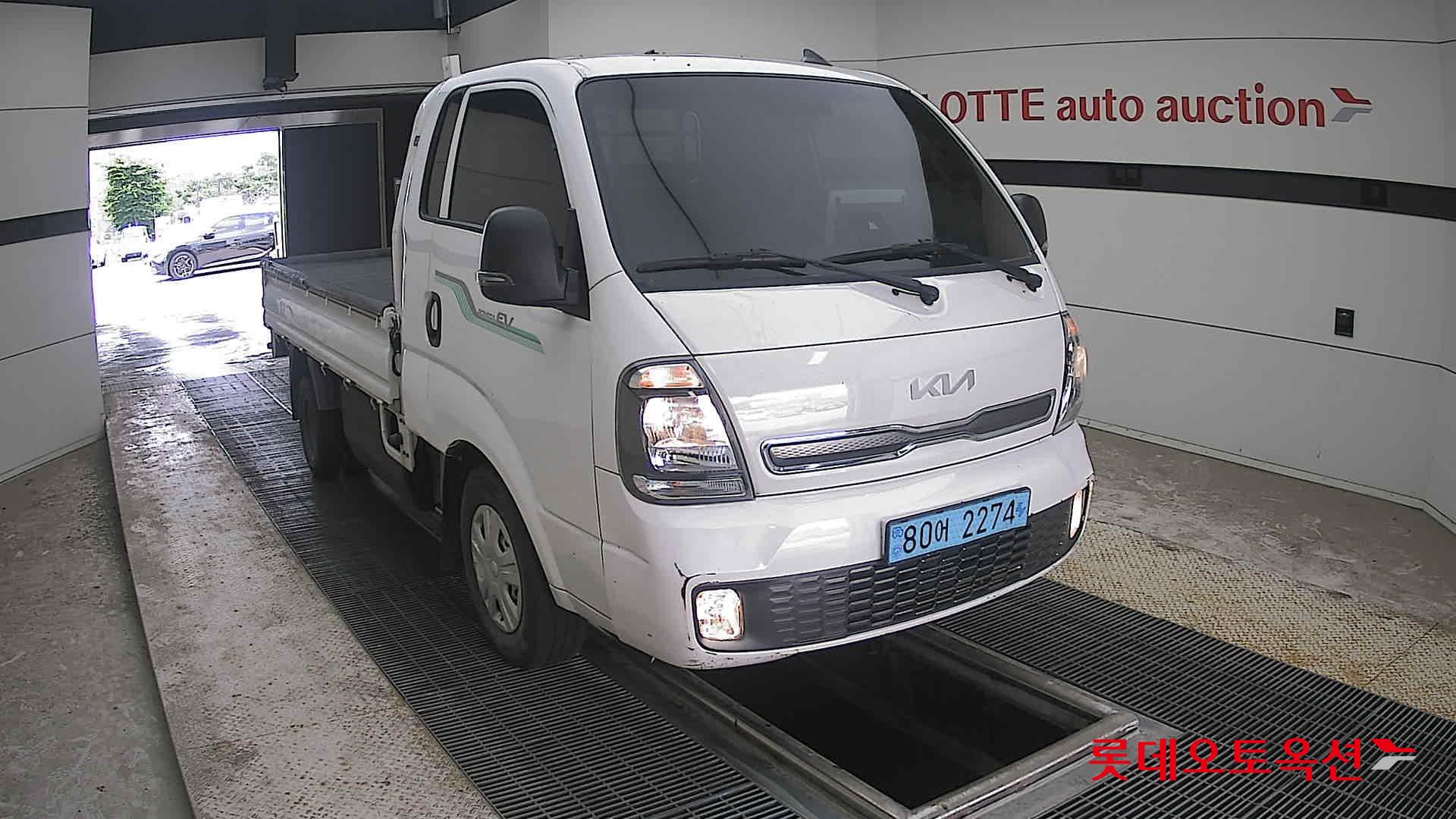 2023 - kia bongo