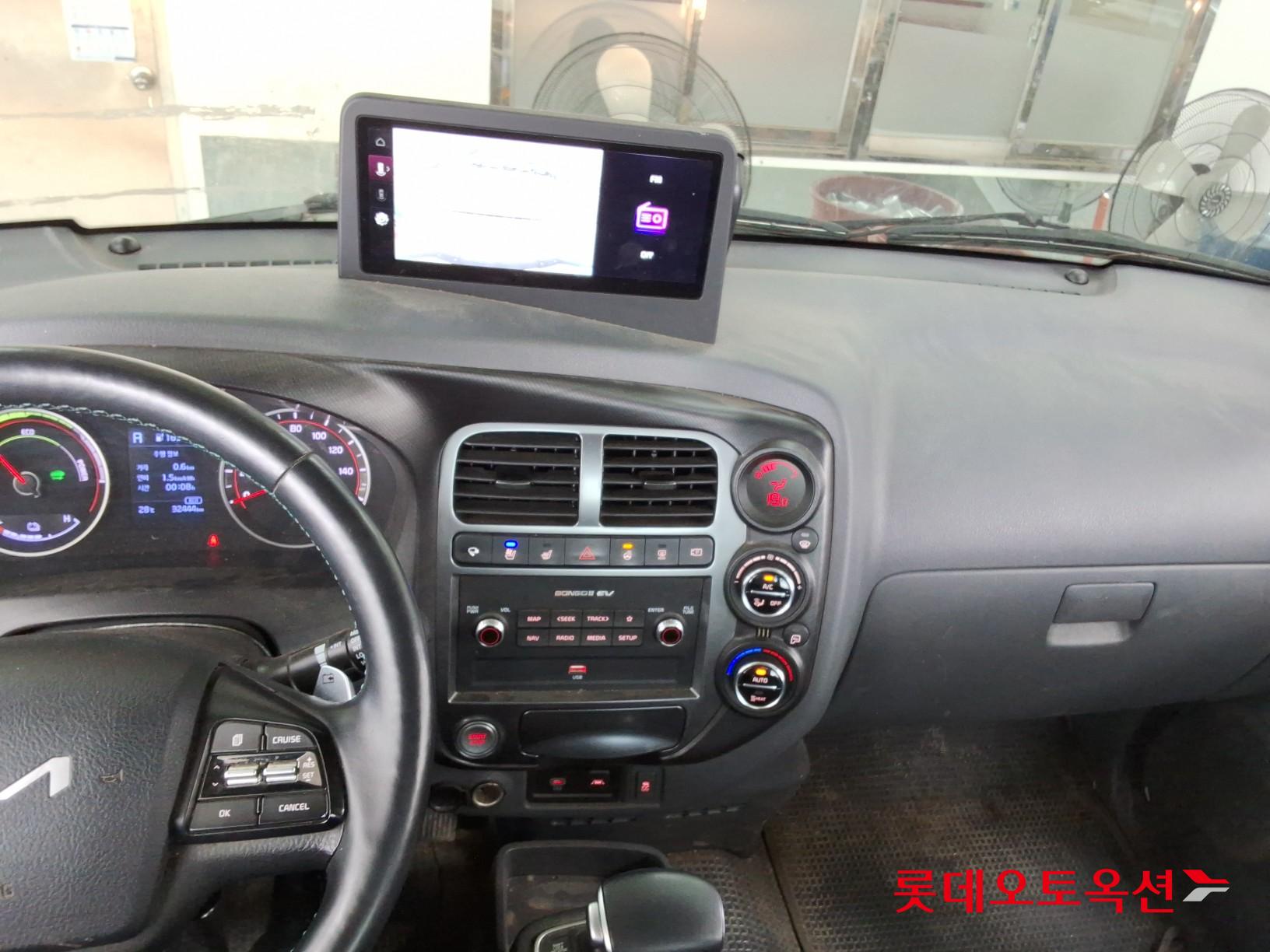 2023 - kia bongo