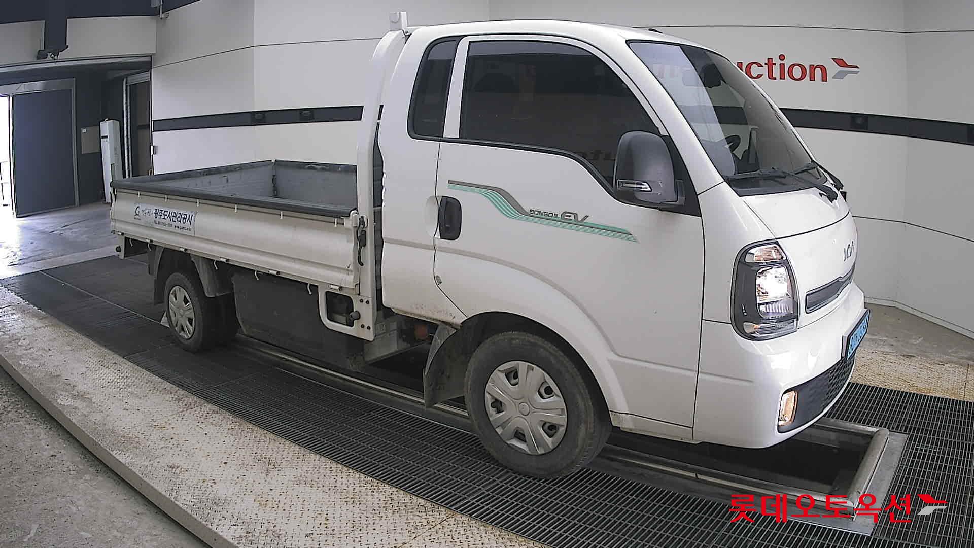 2023 - kia bongo