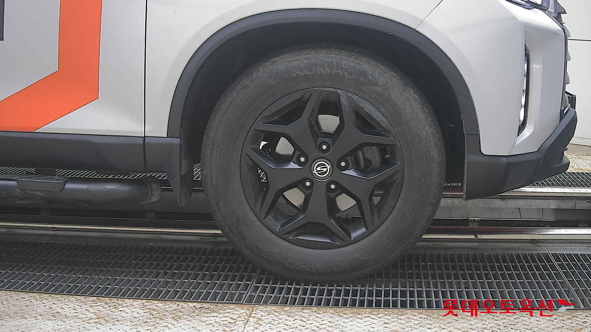2021 - ssangyong rexton