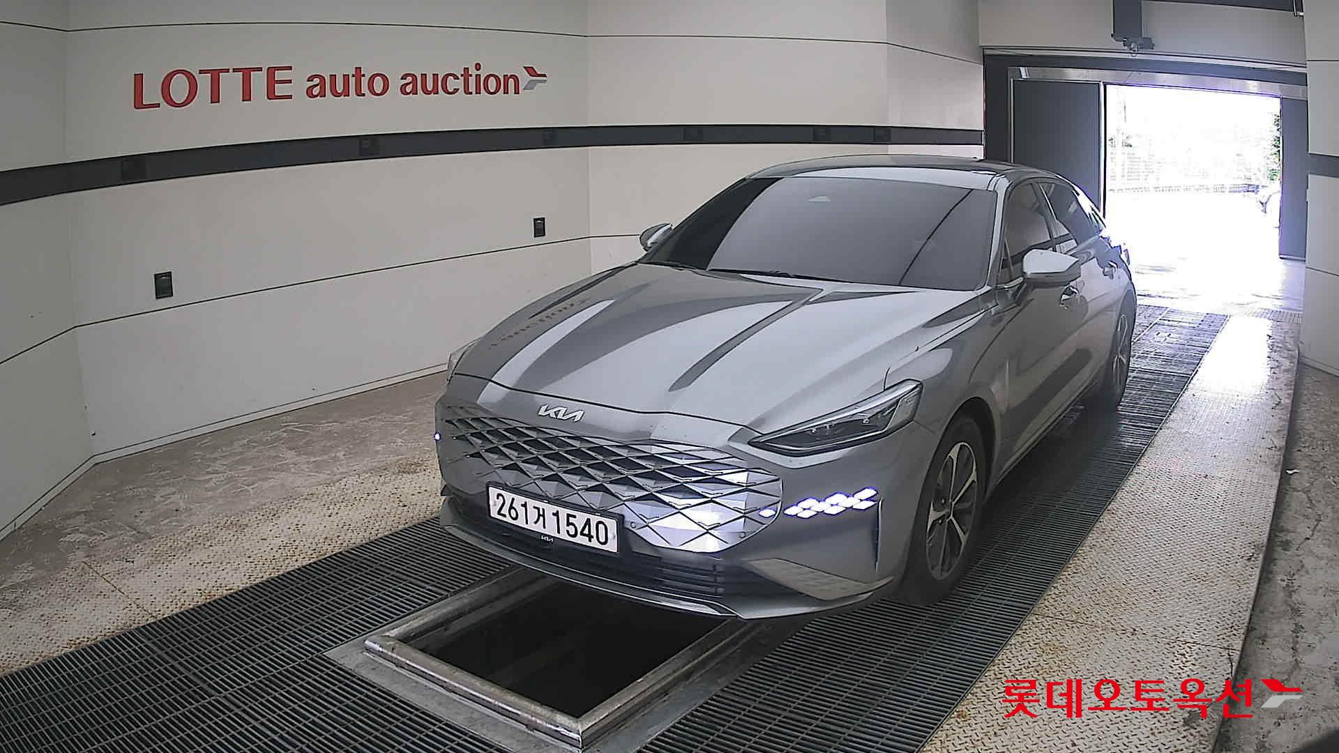 2022 - kia k8