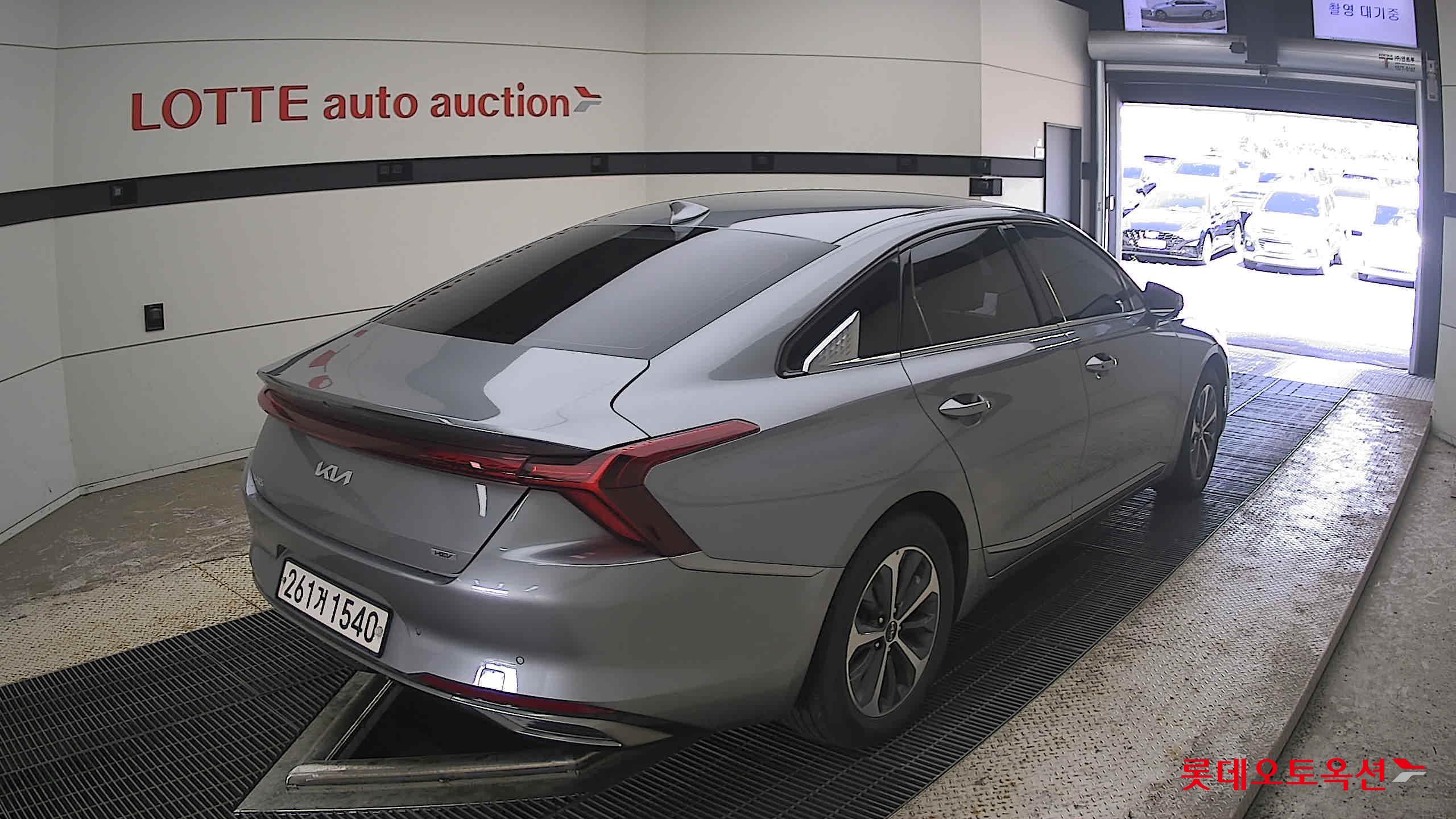 2022 - kia k8