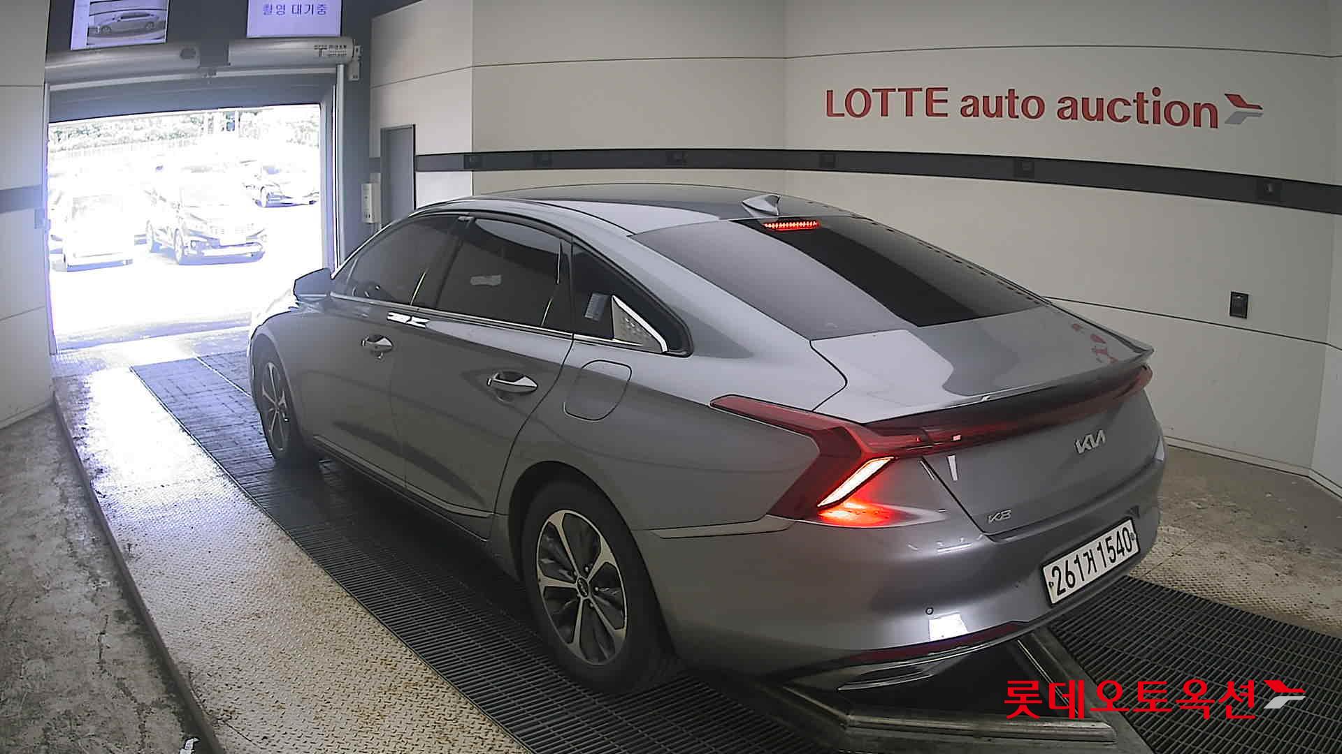 2022 - kia k8