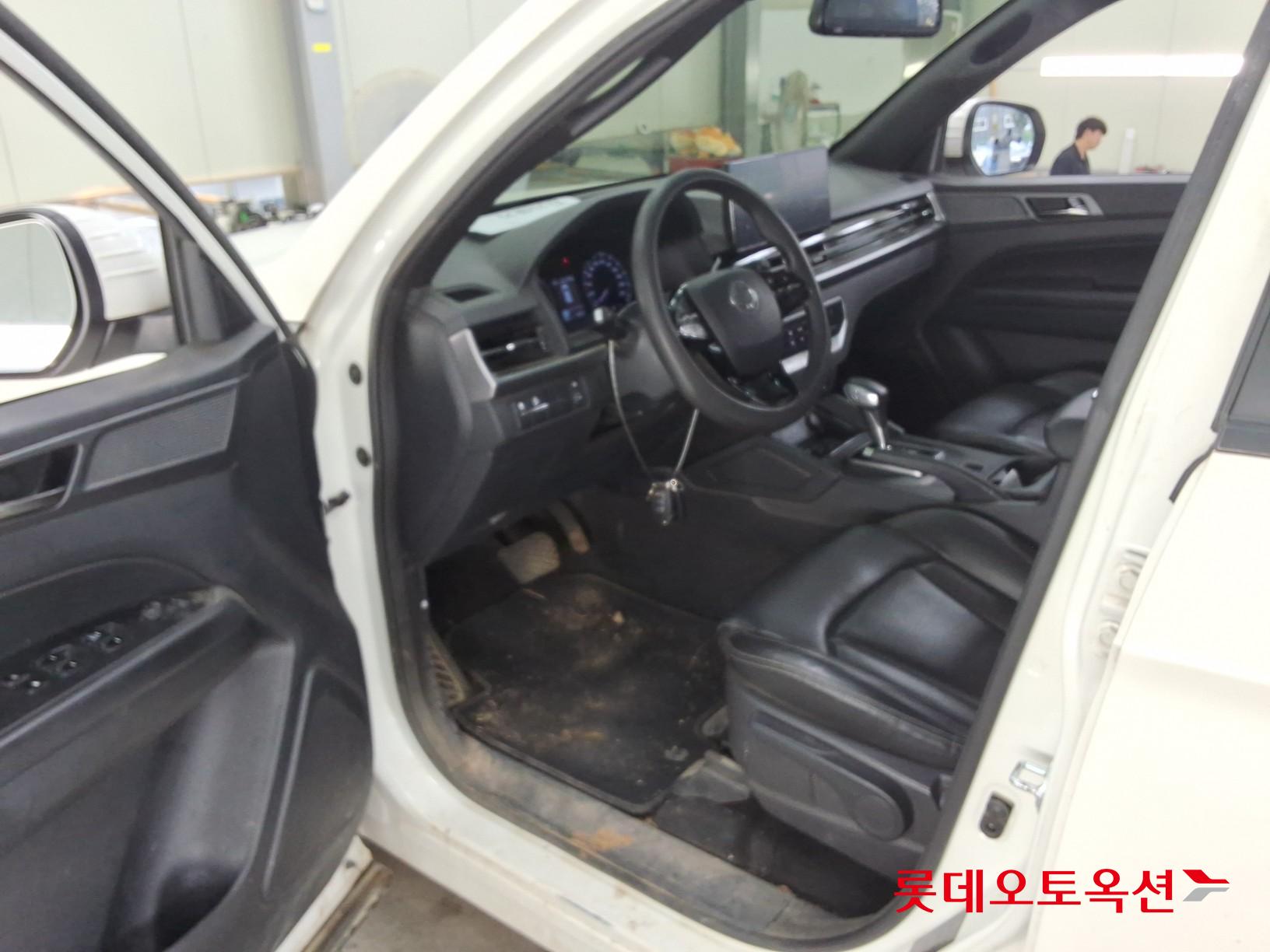 2024 - ssangyong rexton