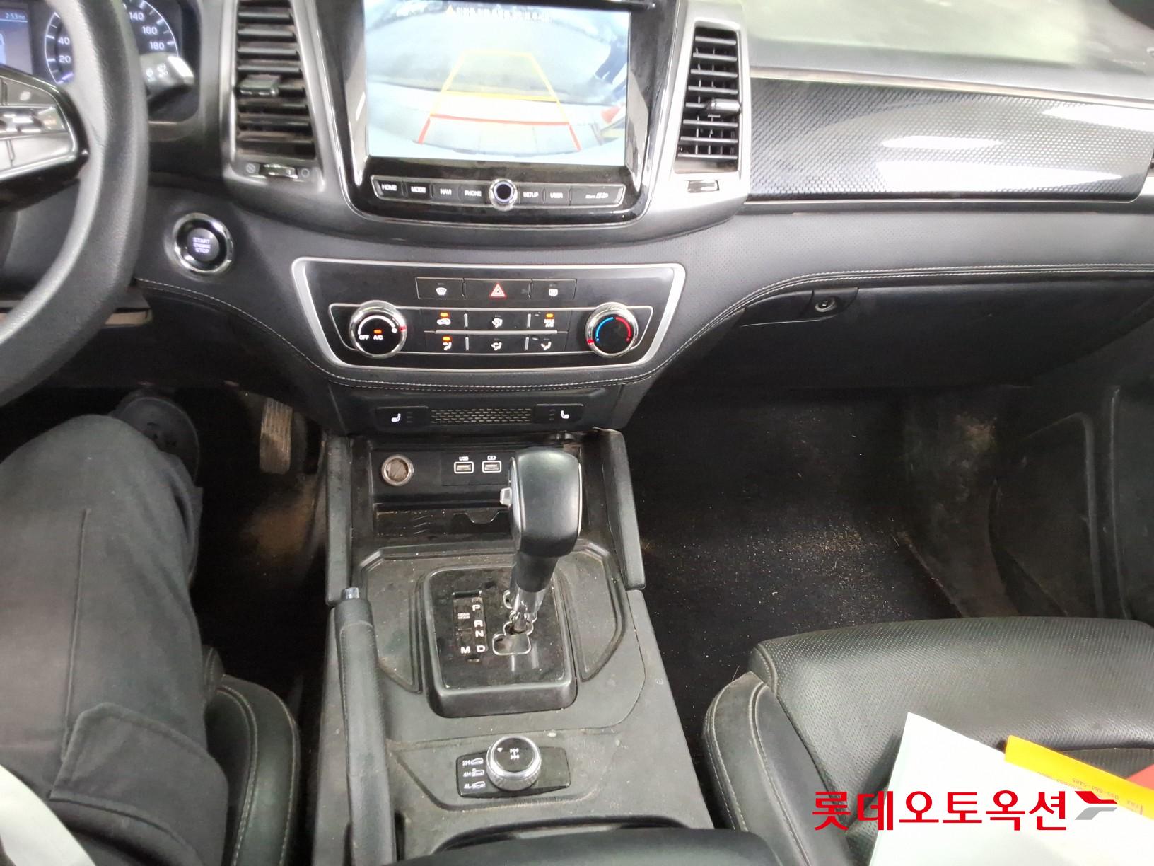 2023 - ssangyong rexton