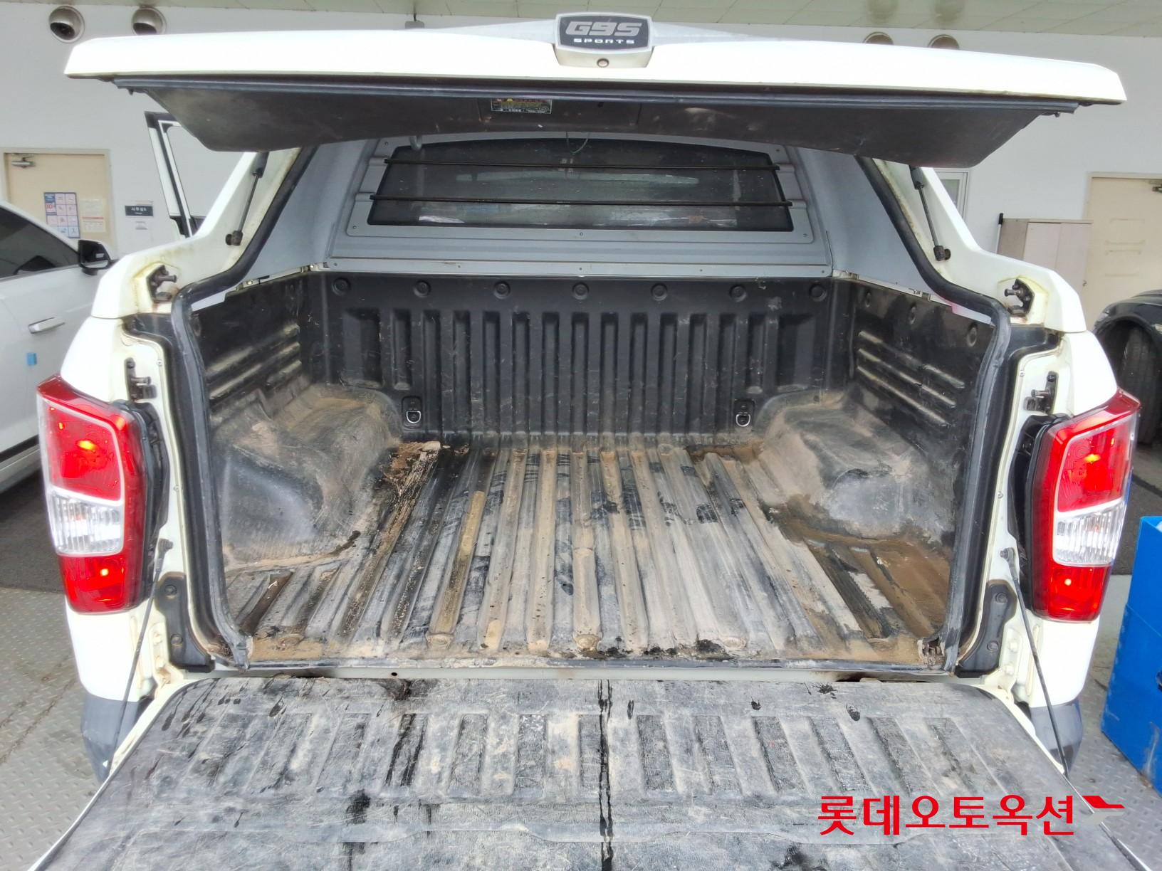 2023 - ssangyong rexton