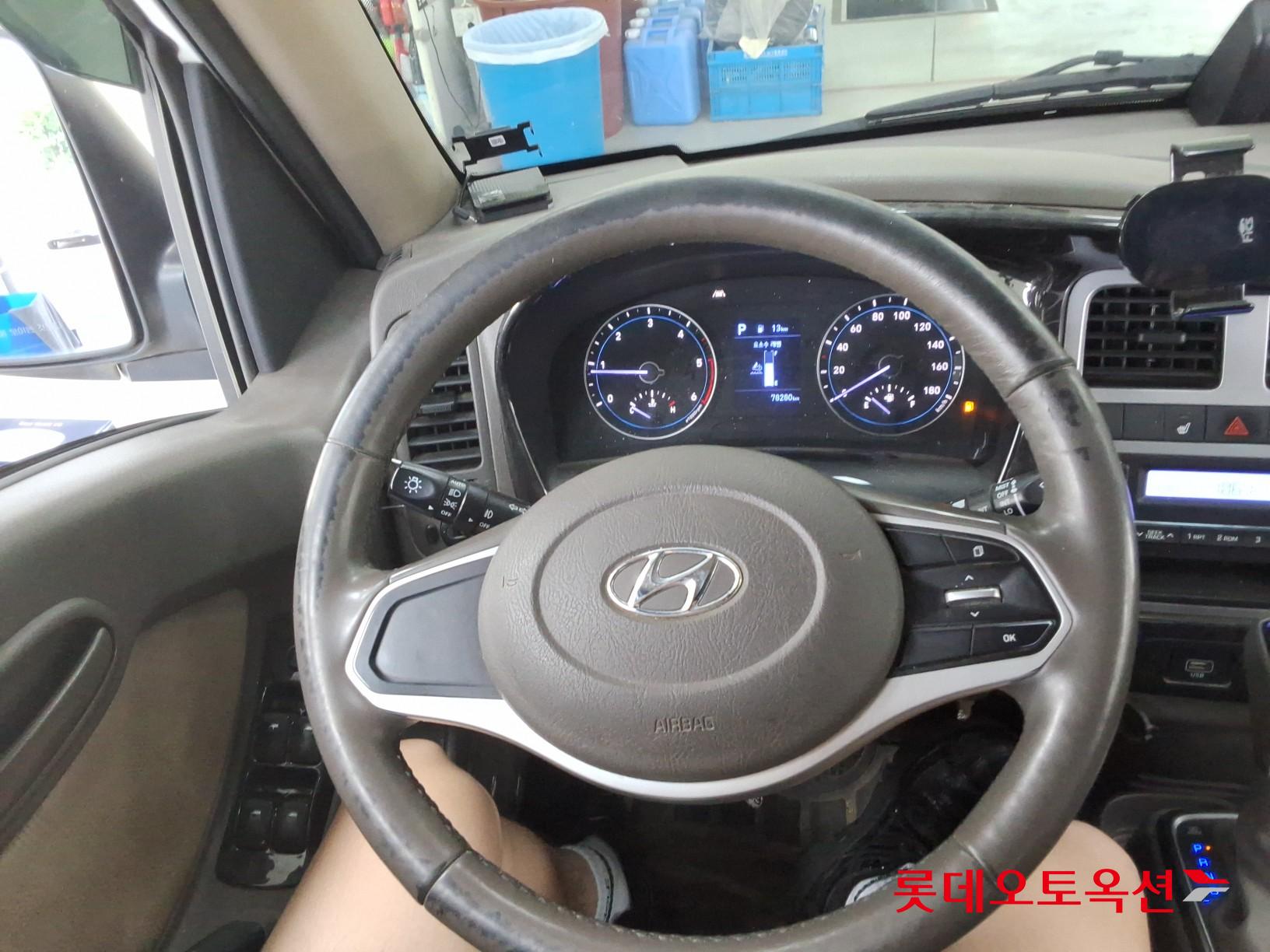 2022 - hyundai porter