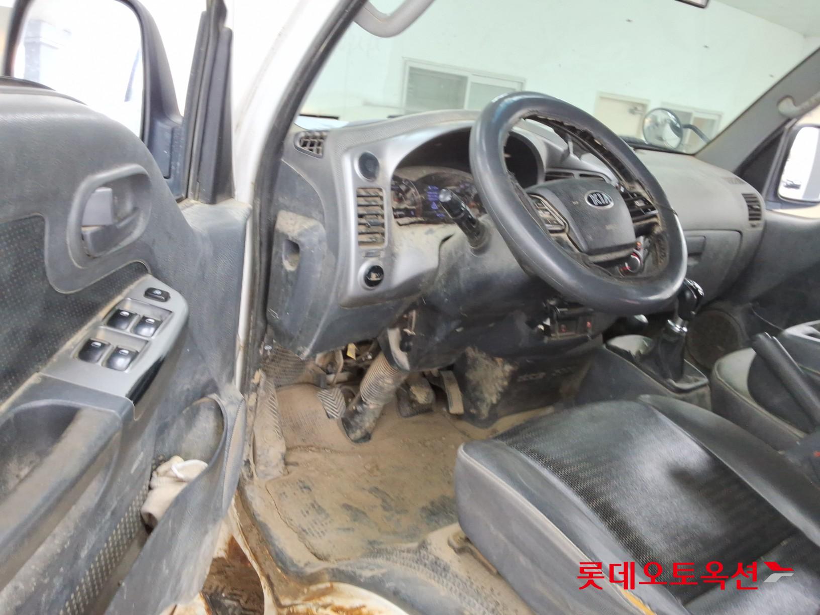 2020 - kia bongo
