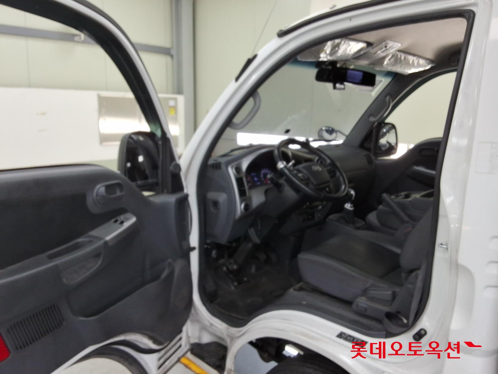 2020 - kia bongo