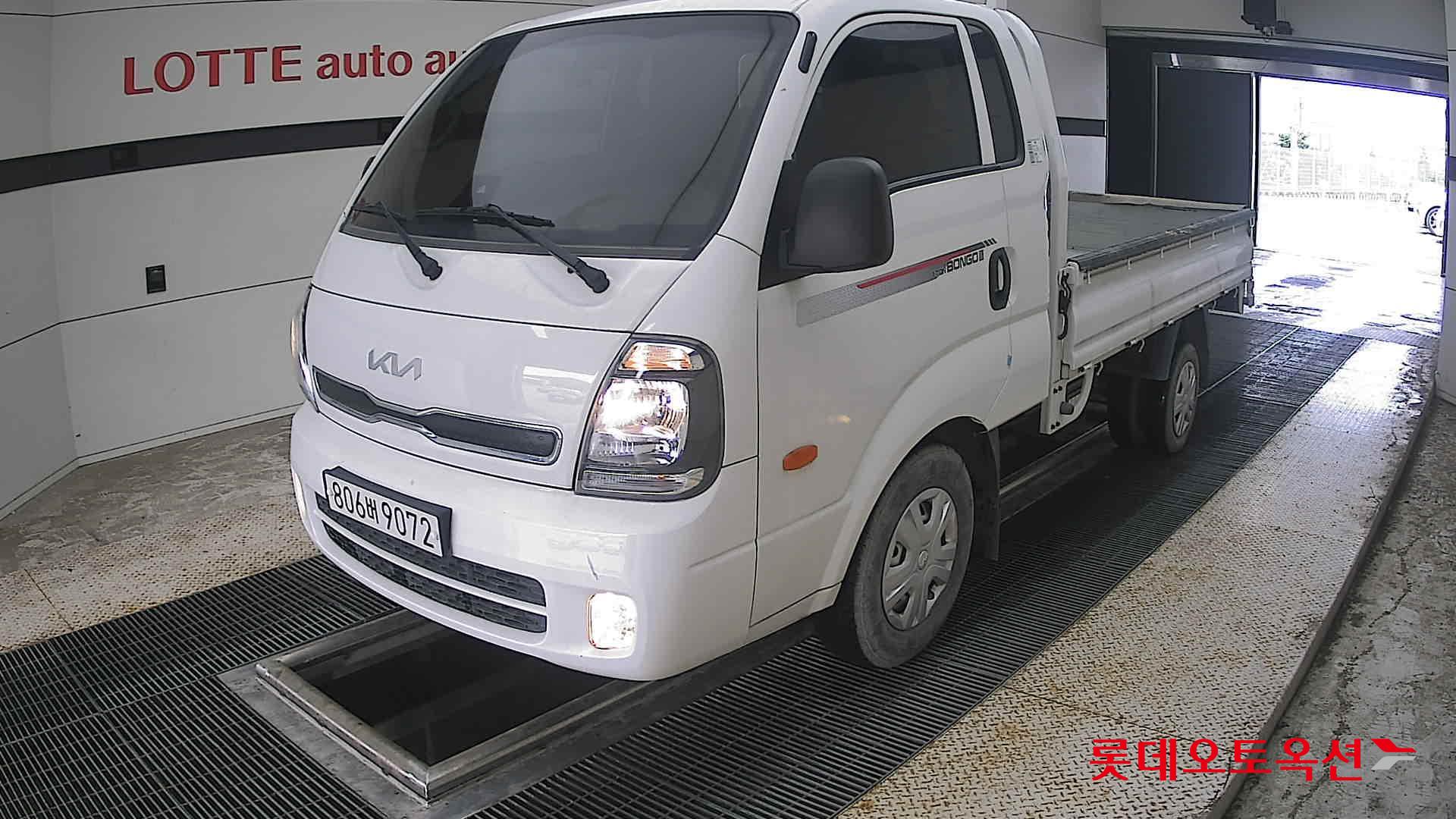 2023 - kia bongo