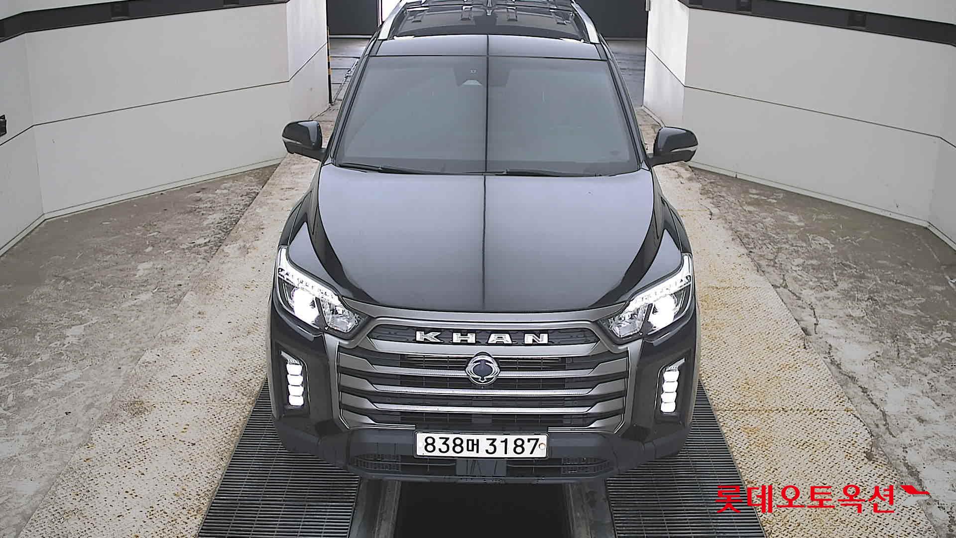 REXTON SPORTS KHAN (D)