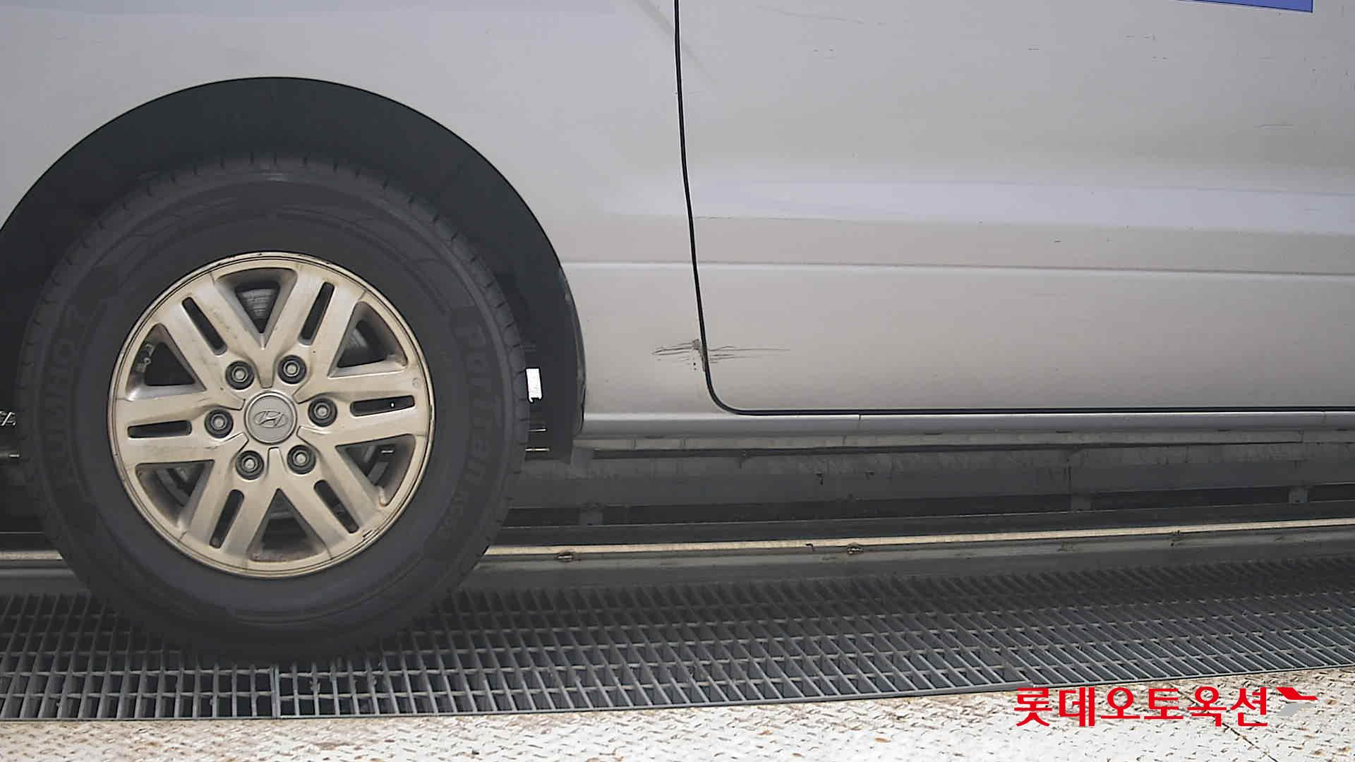 2021 - hyundai grand starex