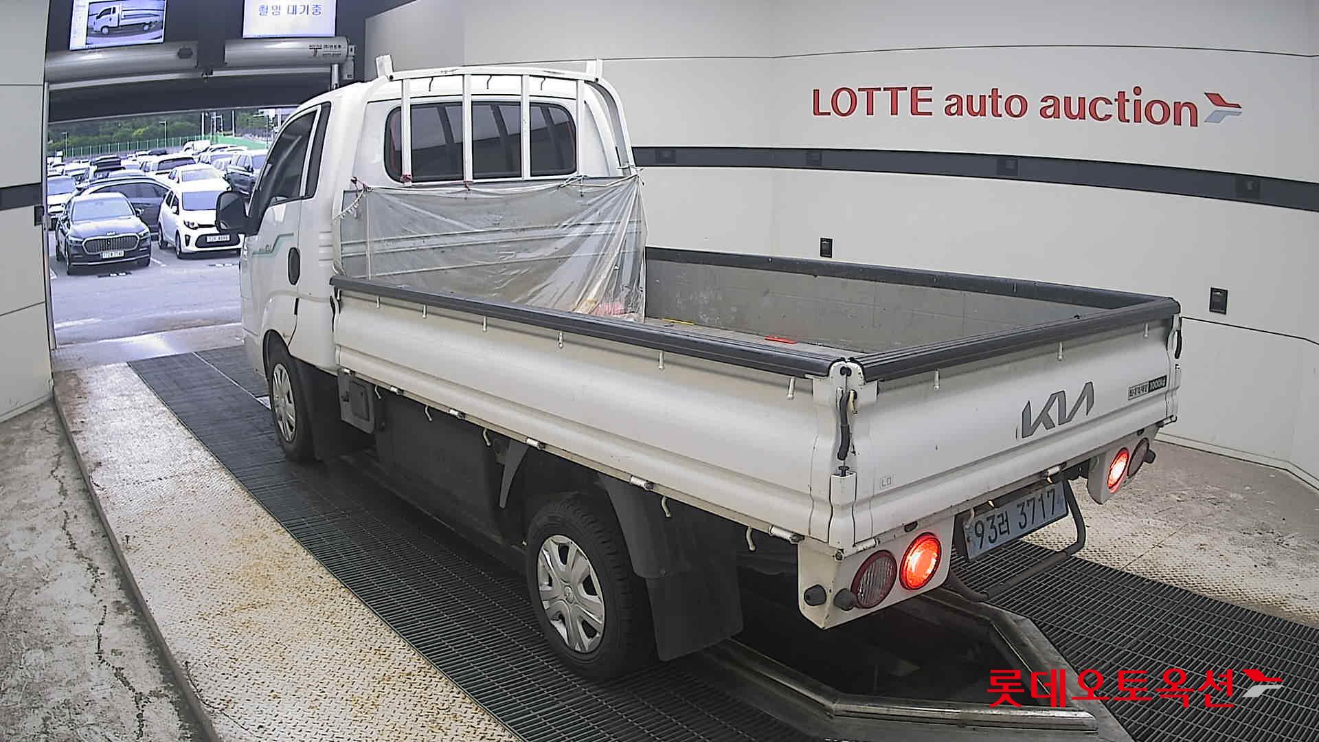 2022 - kia bongo