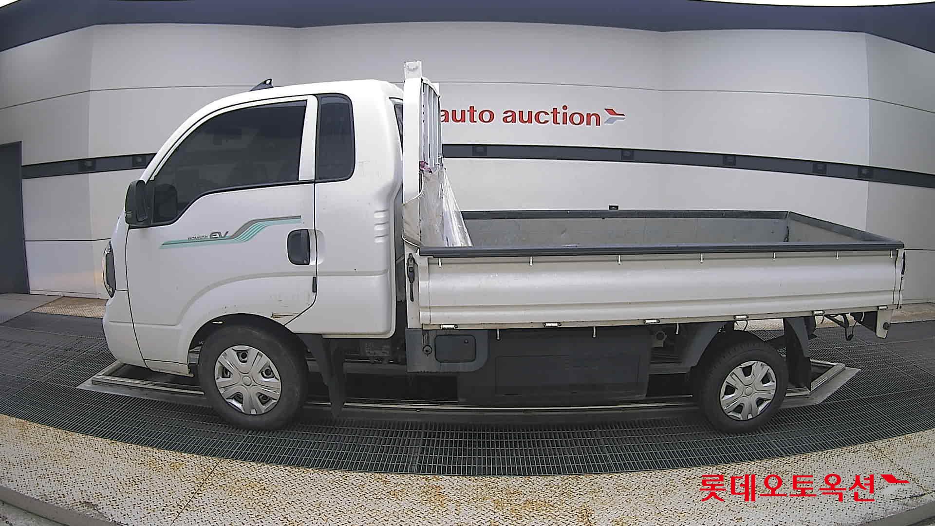 2022 - kia bongo