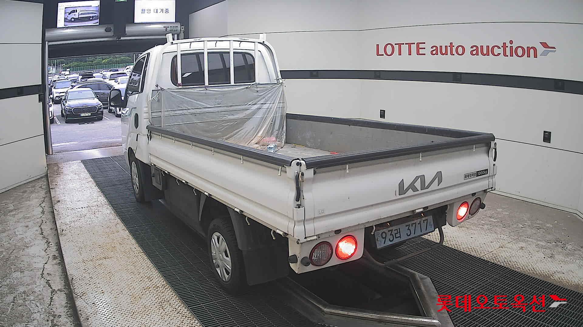 2022 - kia bongo