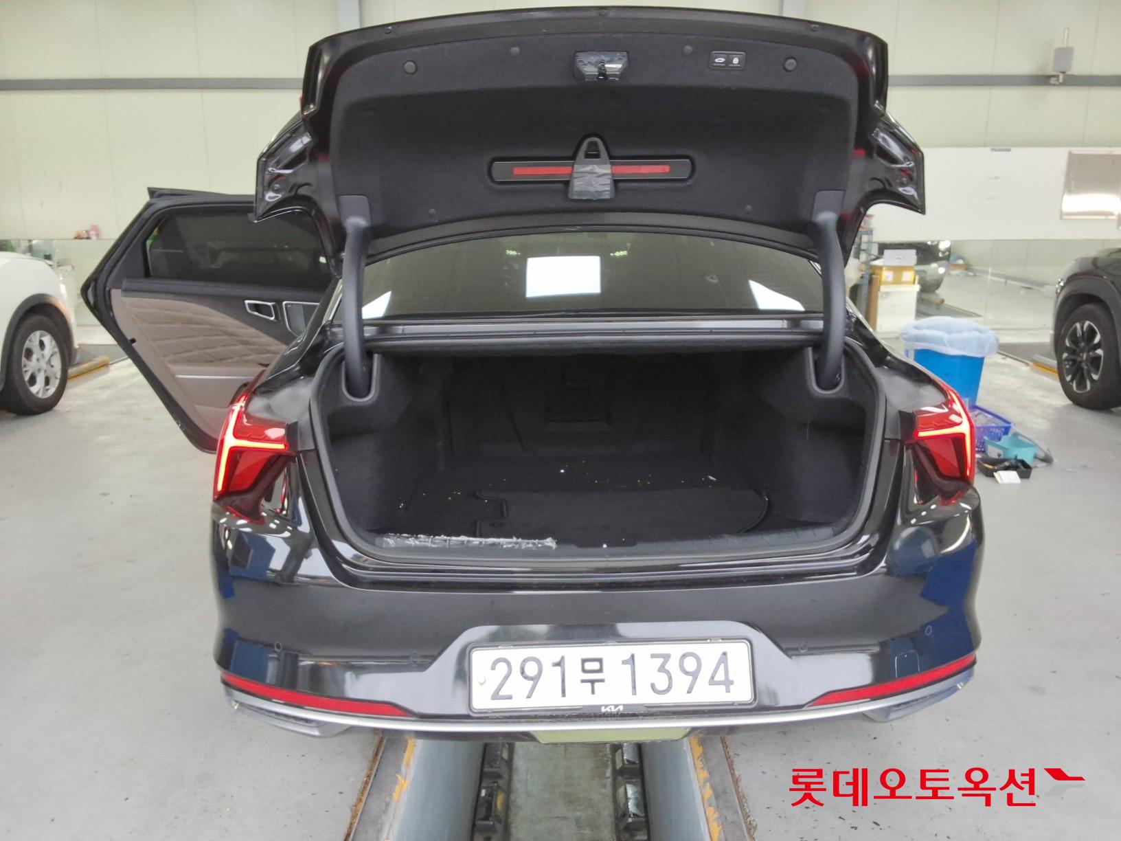 2023 - kia k8