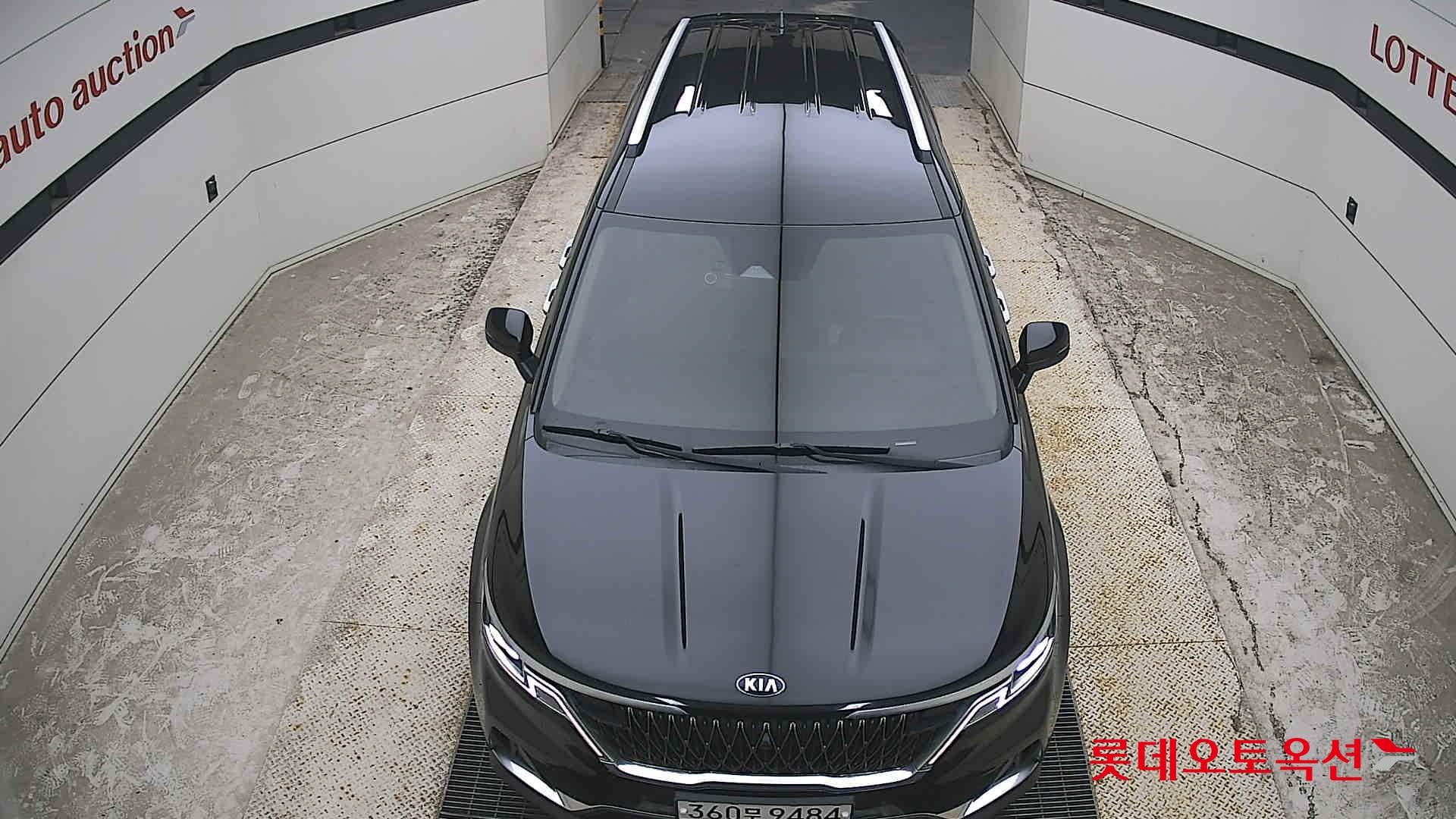 2021 - kia carnival