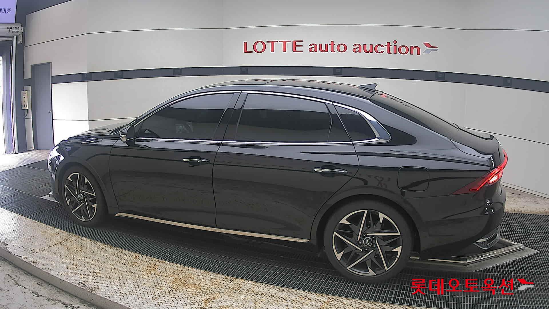 2023 - hyundai grandeur