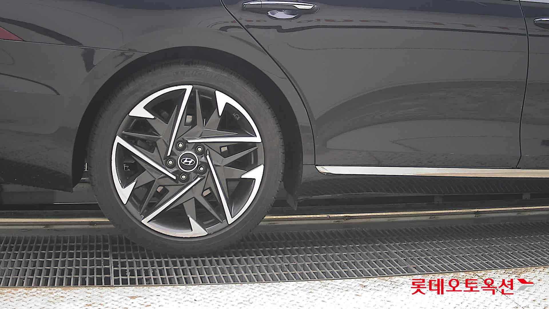 2023 - hyundai grandeur
