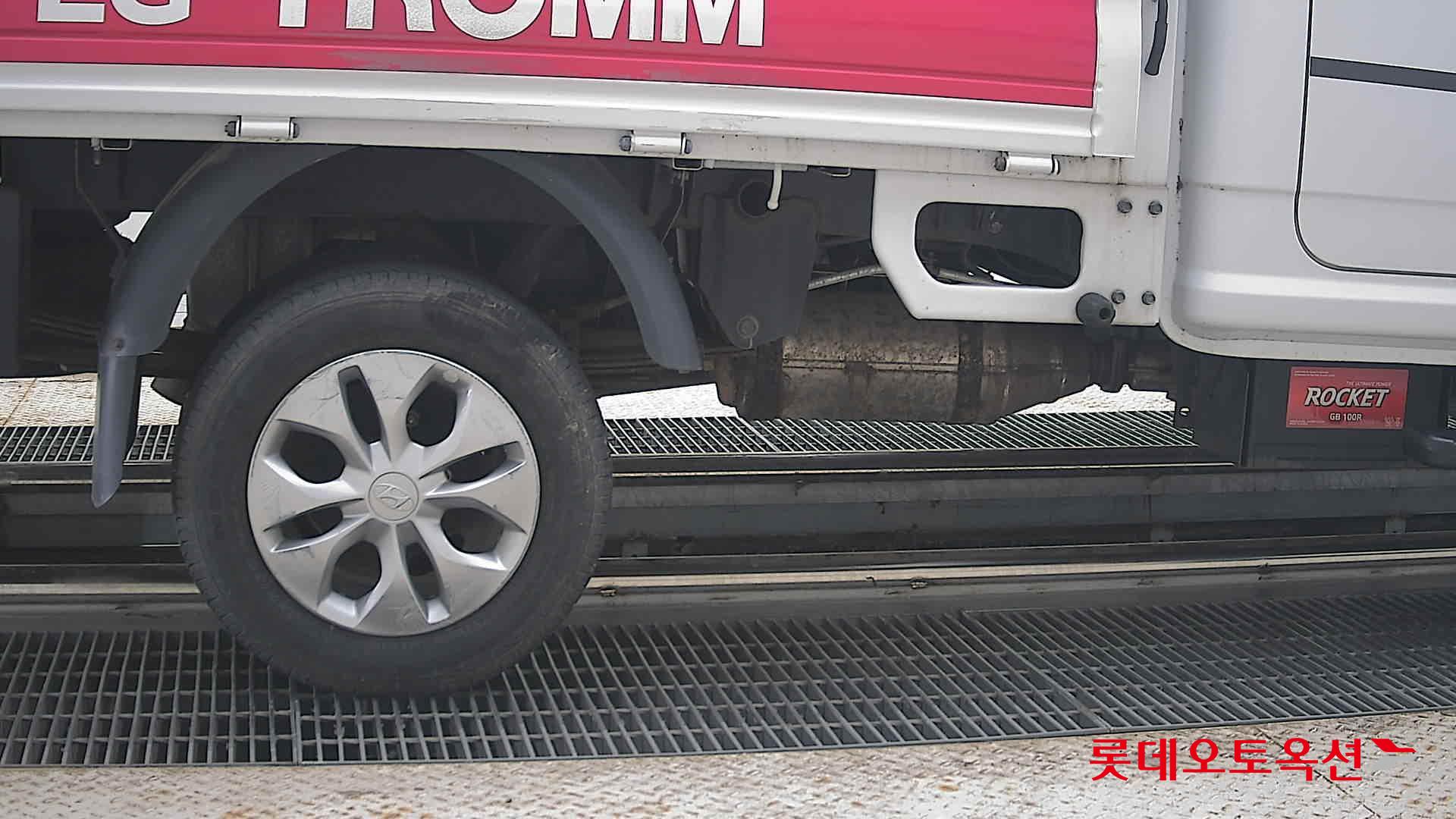 2022 - hyundai porter
