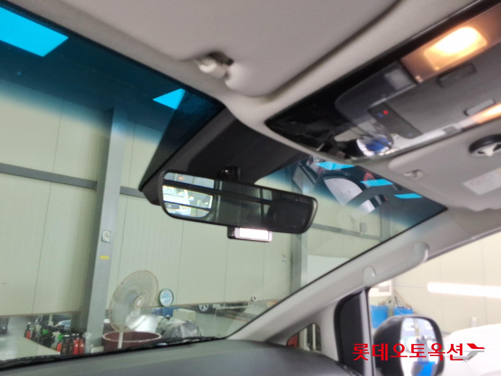 2023 - hyundai staria