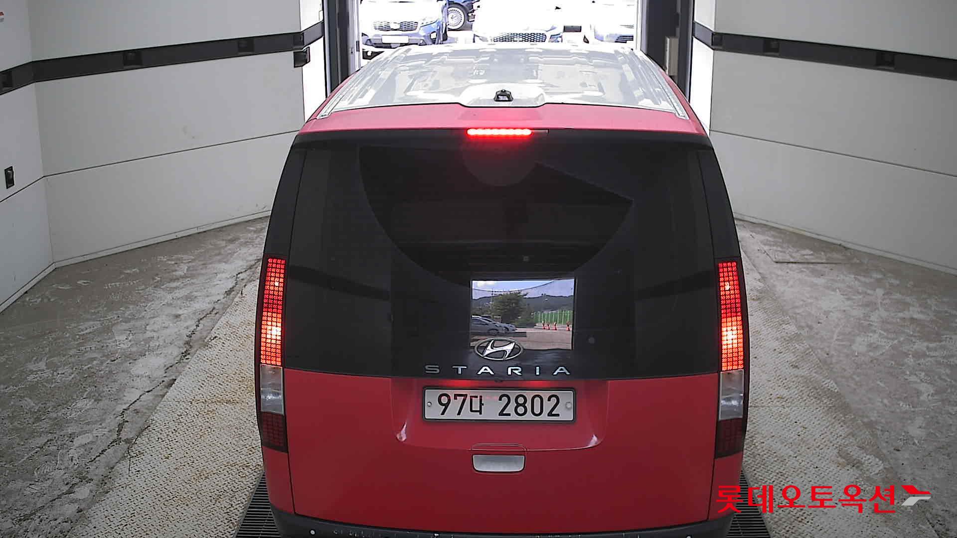 2022 - hyundai staria