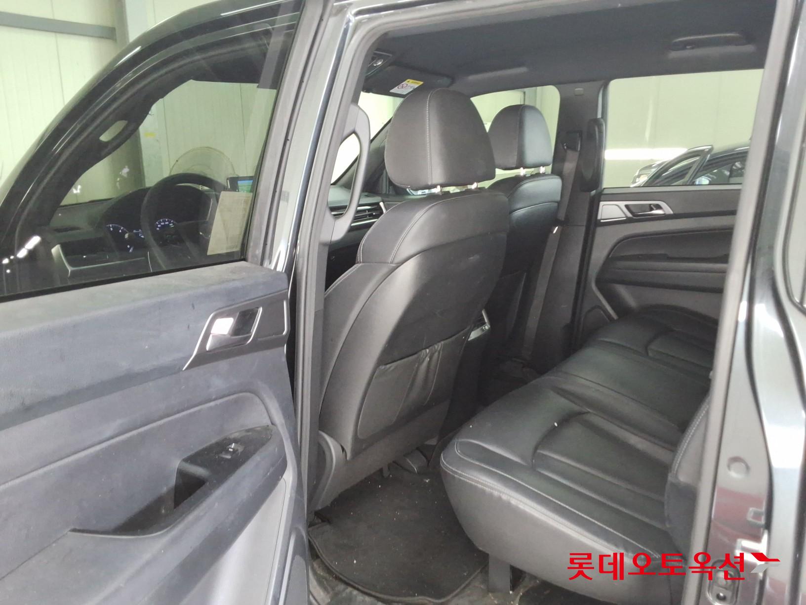 2024 - ssangyong rexton