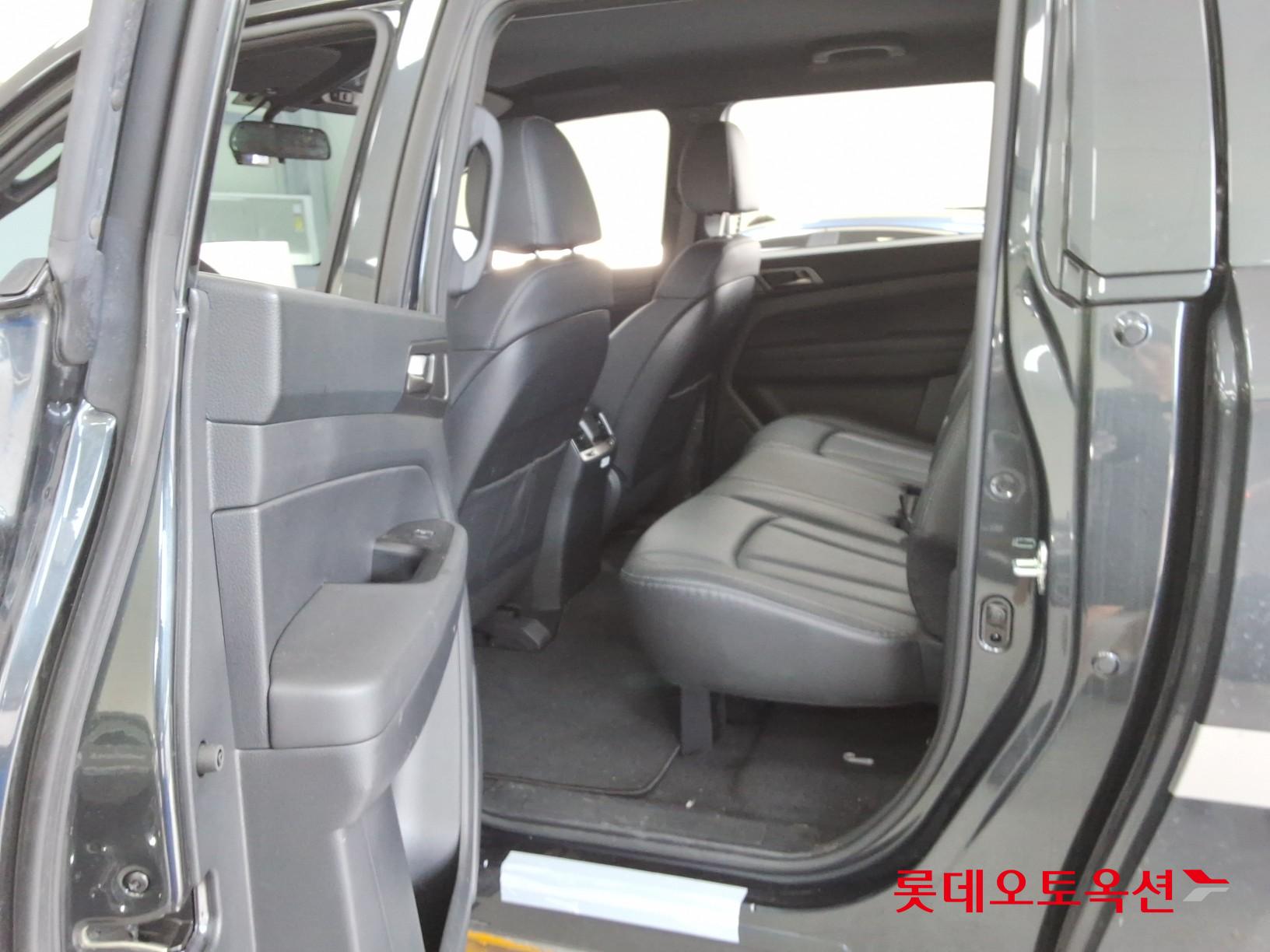 2024 - ssangyong rexton