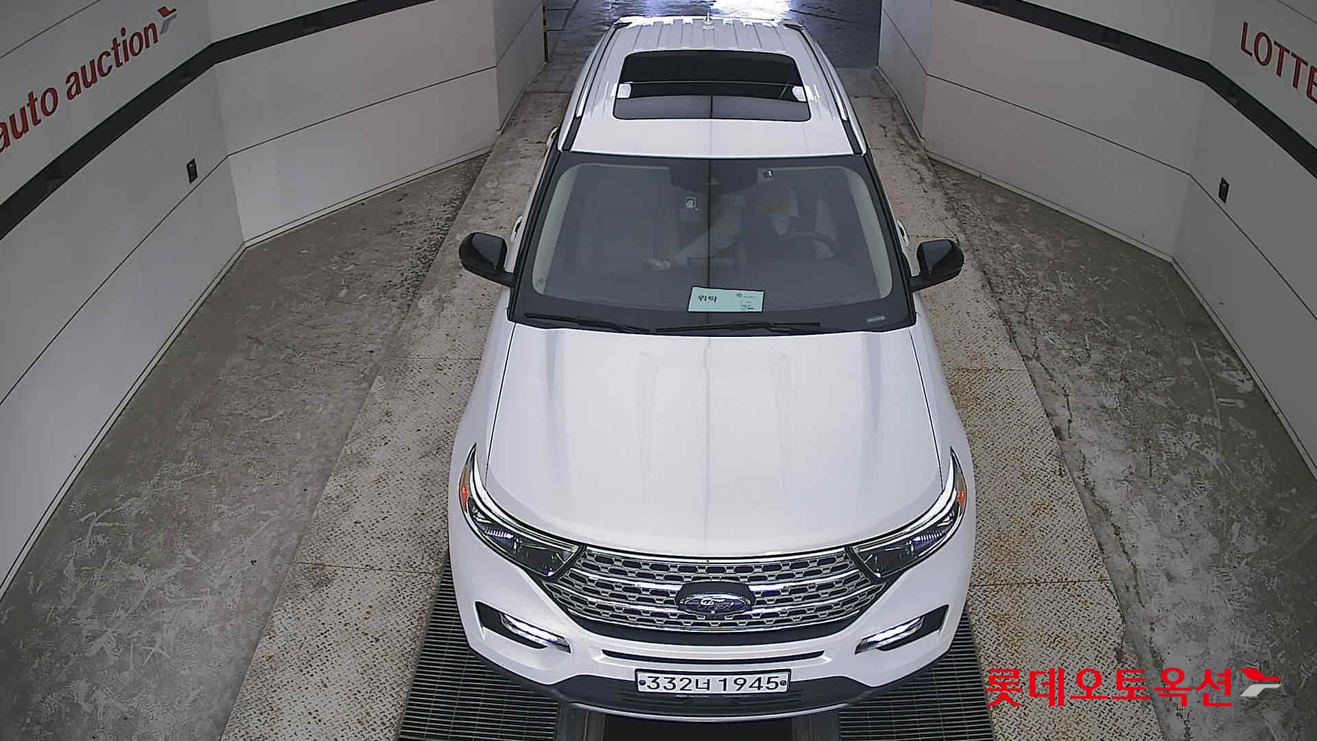 2020 - ford explorer