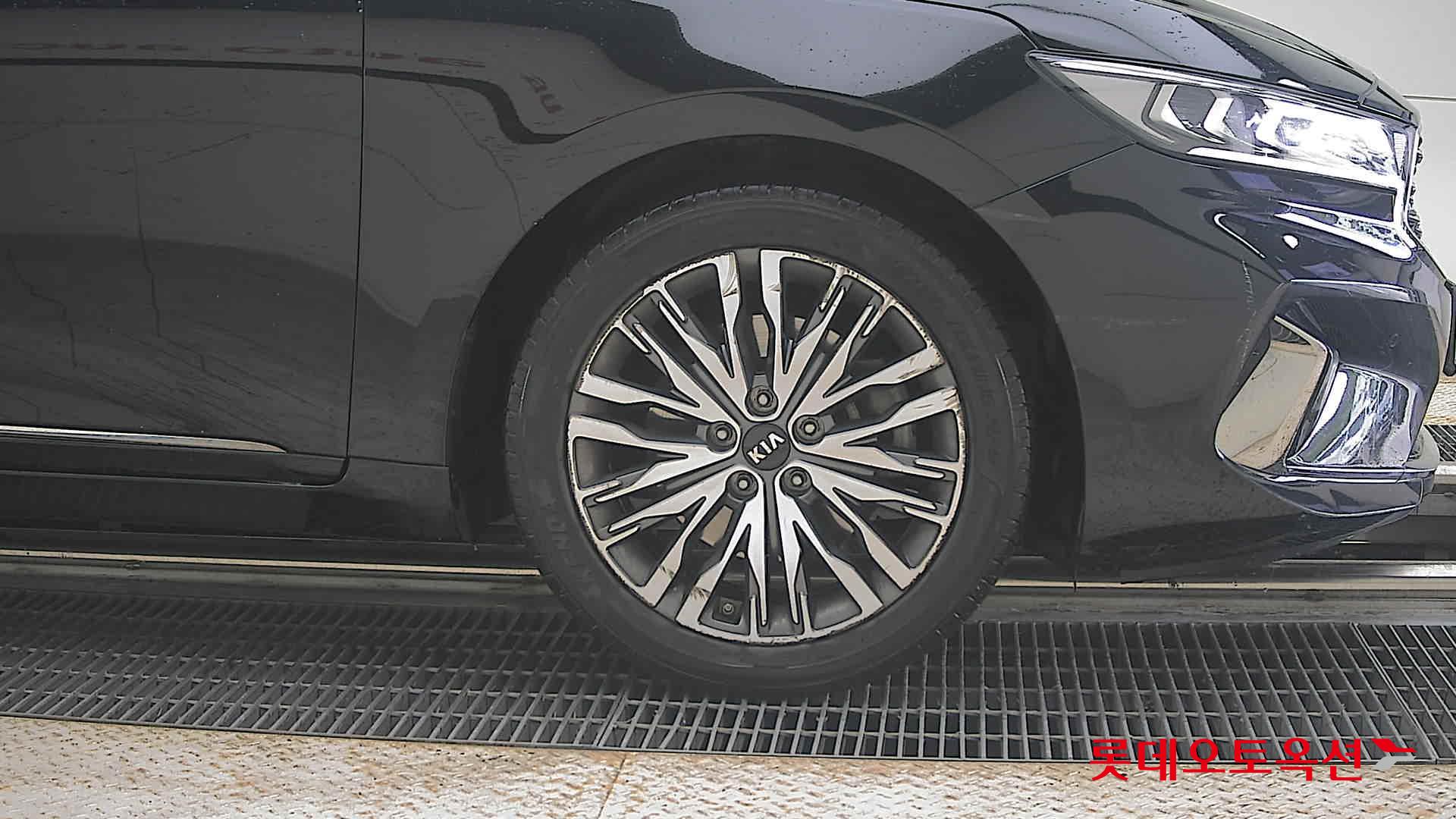 2021 - kia k7
