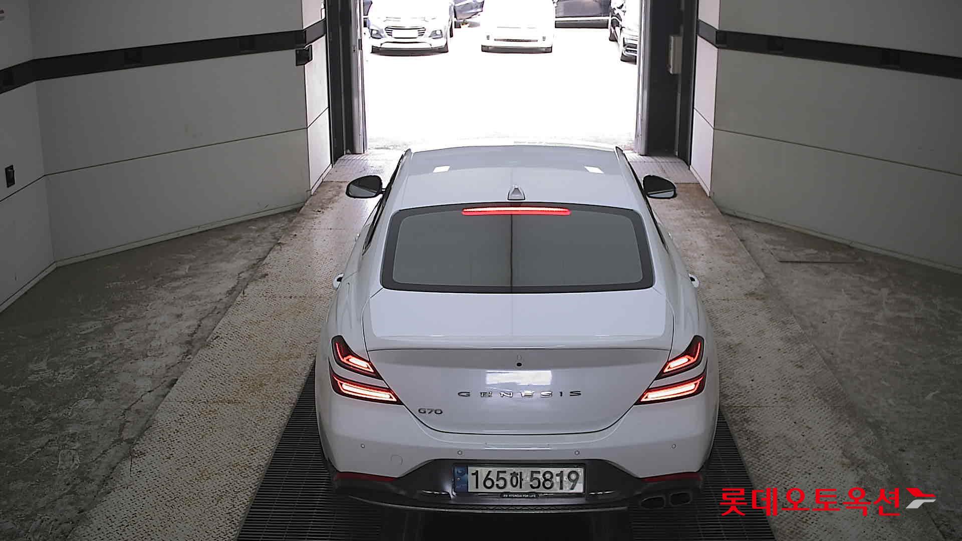 2023 - genesis g70