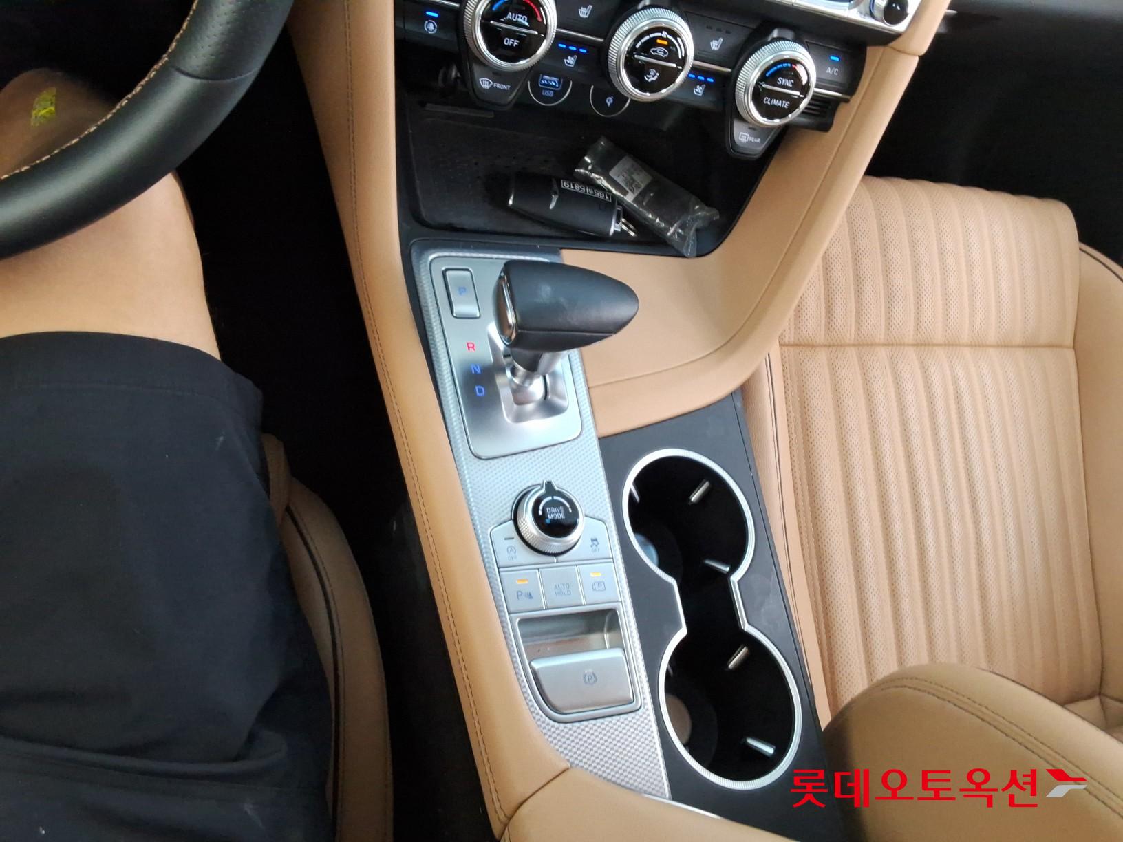 2023 - genesis g70
